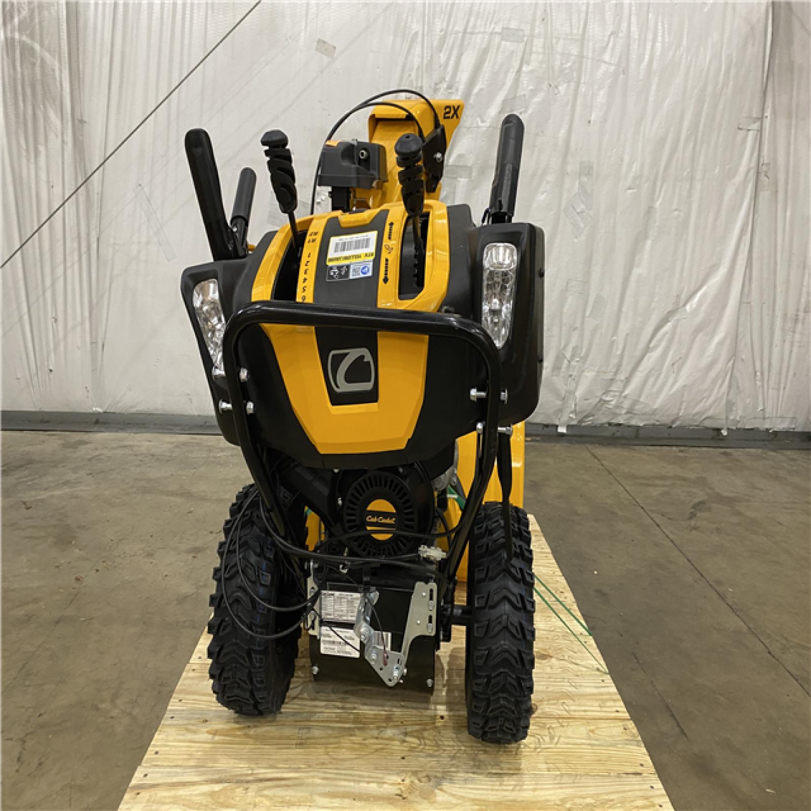 Houston Location - AS-IS club cadet snow blower 243cc