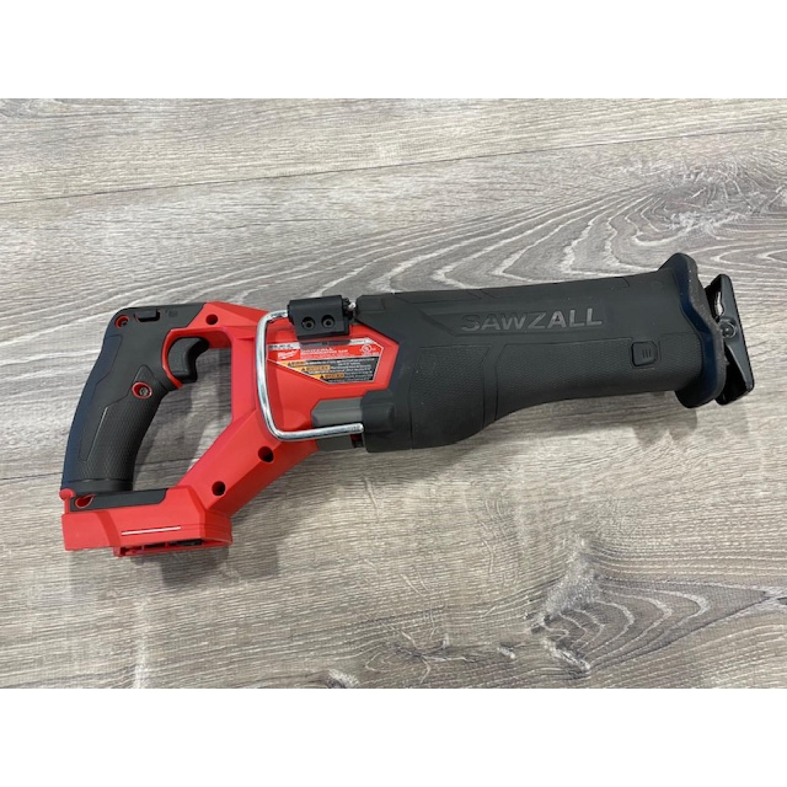 AS-IS Milwaukee FUEL GEN-2 18V Lithium-Ion Brushless Cordless SAWZALL Reciprocating Saw (Tool-Only)