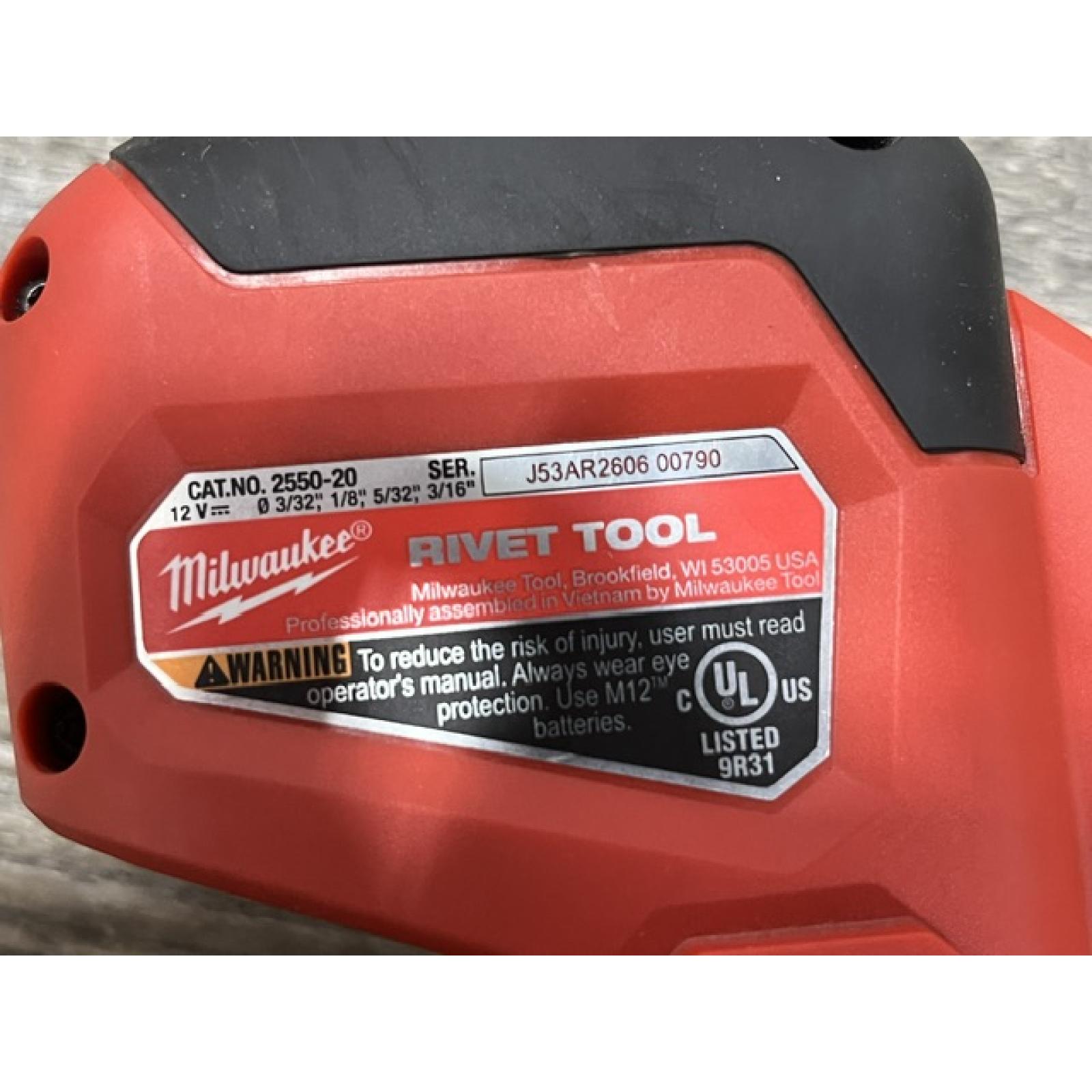 AS-IS Milwaukee 12-Volt Lithium-Ion Cordless Rivet Tool (Tool-Only)