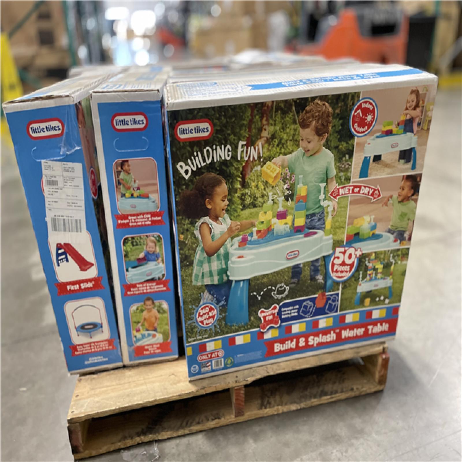 DALLAS LOCATION -NEW! LITTLE TIKES BUILD AND SPLASH DELUXE WATER TABLE WITH BLOCK SET 50PC  PALLET-(8 UNITS)