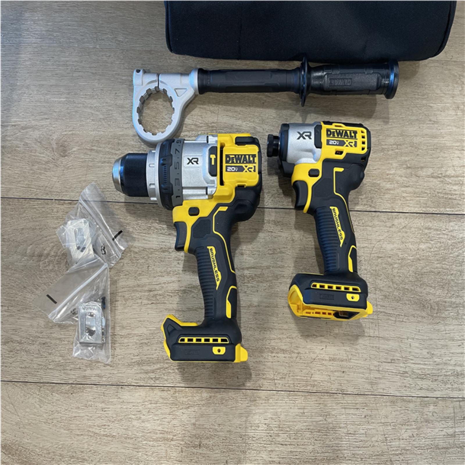 AS-IS DEWALT 20V XR Lithium-Ion Cordless Brushless 1/2 in. Drill/Driver Kit