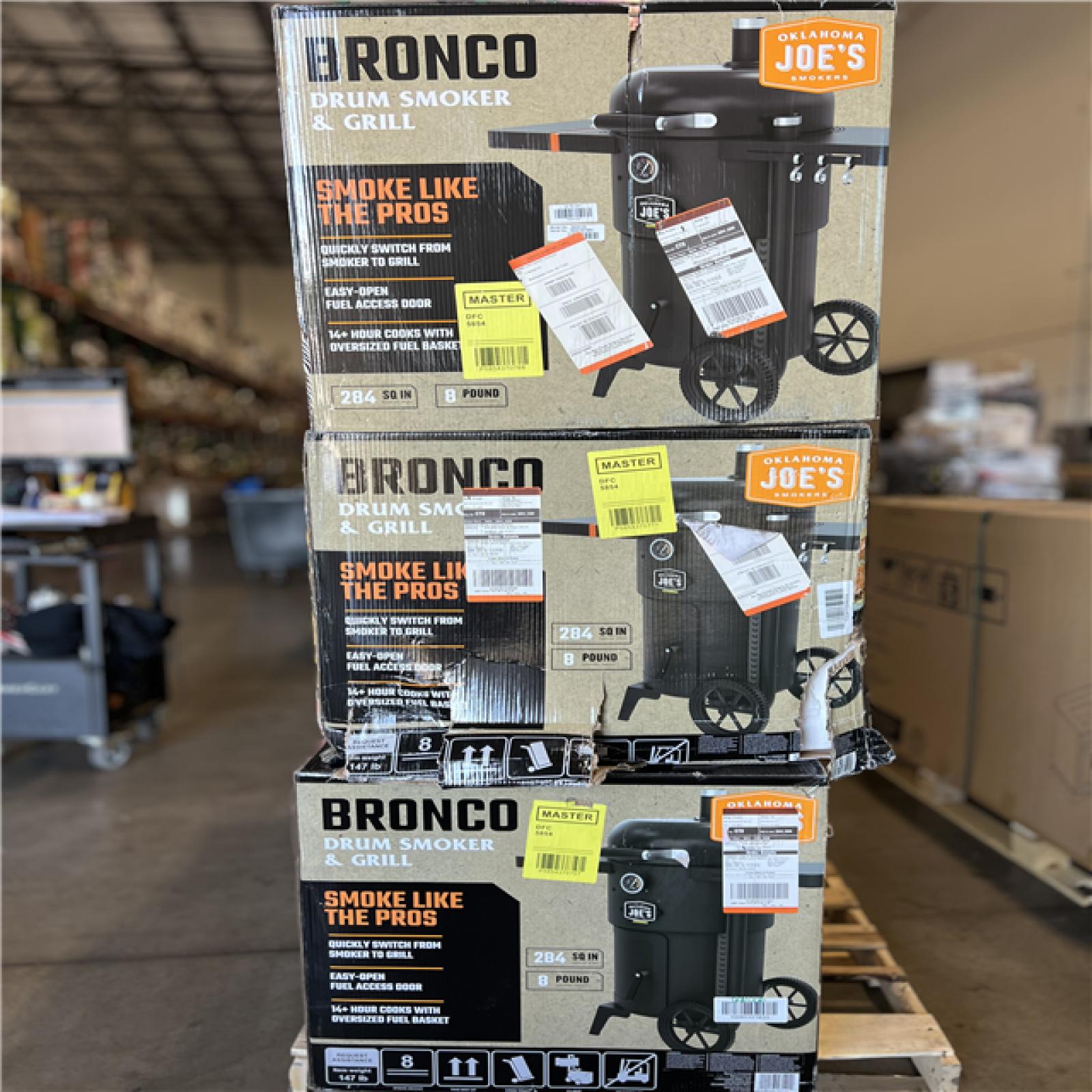 DALLAS LOCATION - DALLAS LOCATION - OKLAHOMA JOE'S Bronco 18 in. Heavy Duty Charcoal Drum Smoker and Grill with 284 sq. in. Cooking Area in Black PALLET-(6 UNITS)