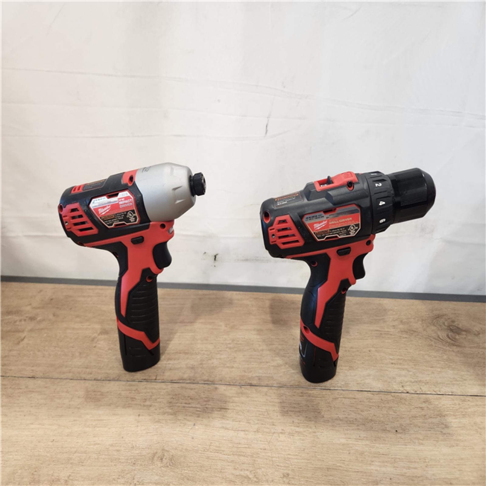 AS-IS- Milwaukee 12V Lithium-Ion Cordless Drill Driver/Impact Driver Combo Kit