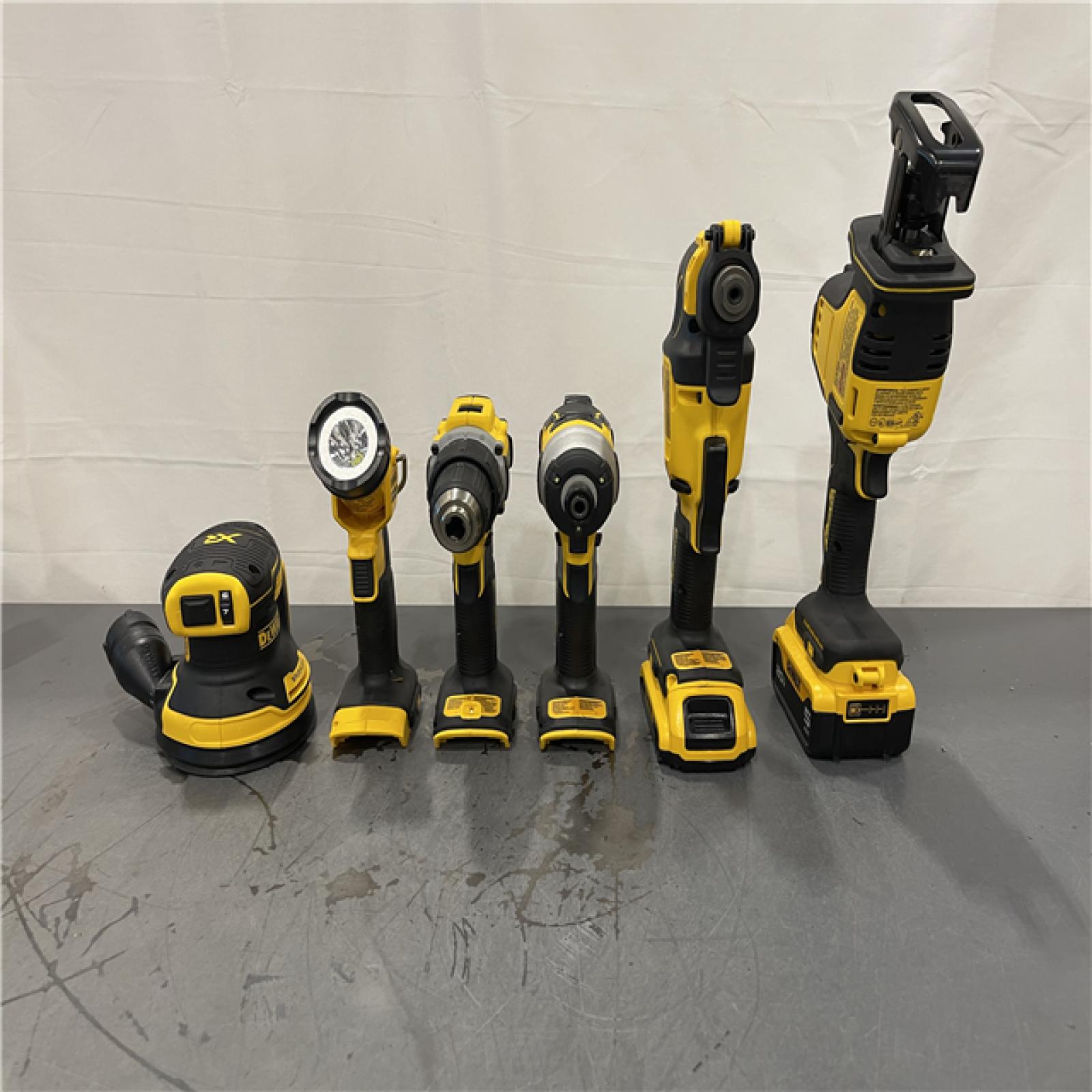 AS-IS - DEWALT 20-Volt MAX Lithium-Ion Cordless 7-Tool Combo Kit