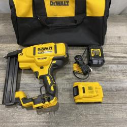AS-IS DEWALT 20V MAX XR Lithium-Ion Cordless 18-Gauge Narrow Crown Stapler Kit