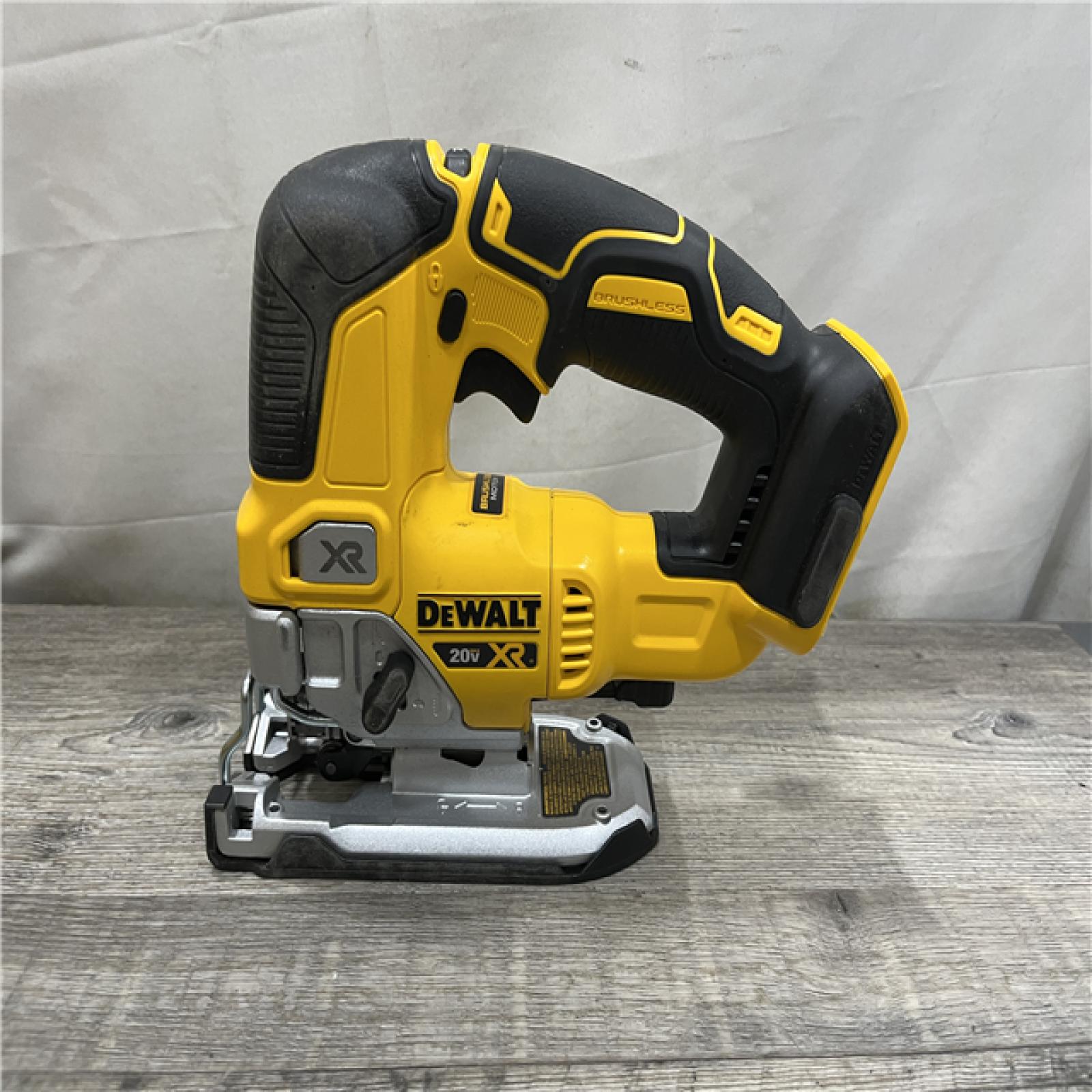 AS-IS DEWALT 20V MAX XR Cordless Brushless Jigsaw (Tool Only)