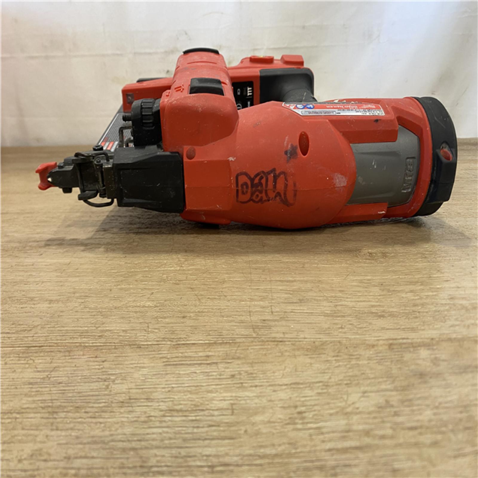 AS-IS Milwaukee FUEL 18-Volt Lithium-Ion Brushless Cordless Gen II 18-Gauge Brad Nailer (Tool-Only)