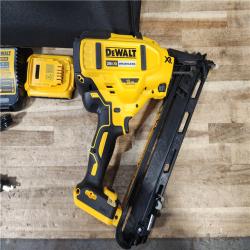 HOUSTON LOCATION - AS - IS DEWALT 20V MAX XR Lithium-Ion Cordless 2-1/2 in. 15-Gauge Finish Nailer Kit