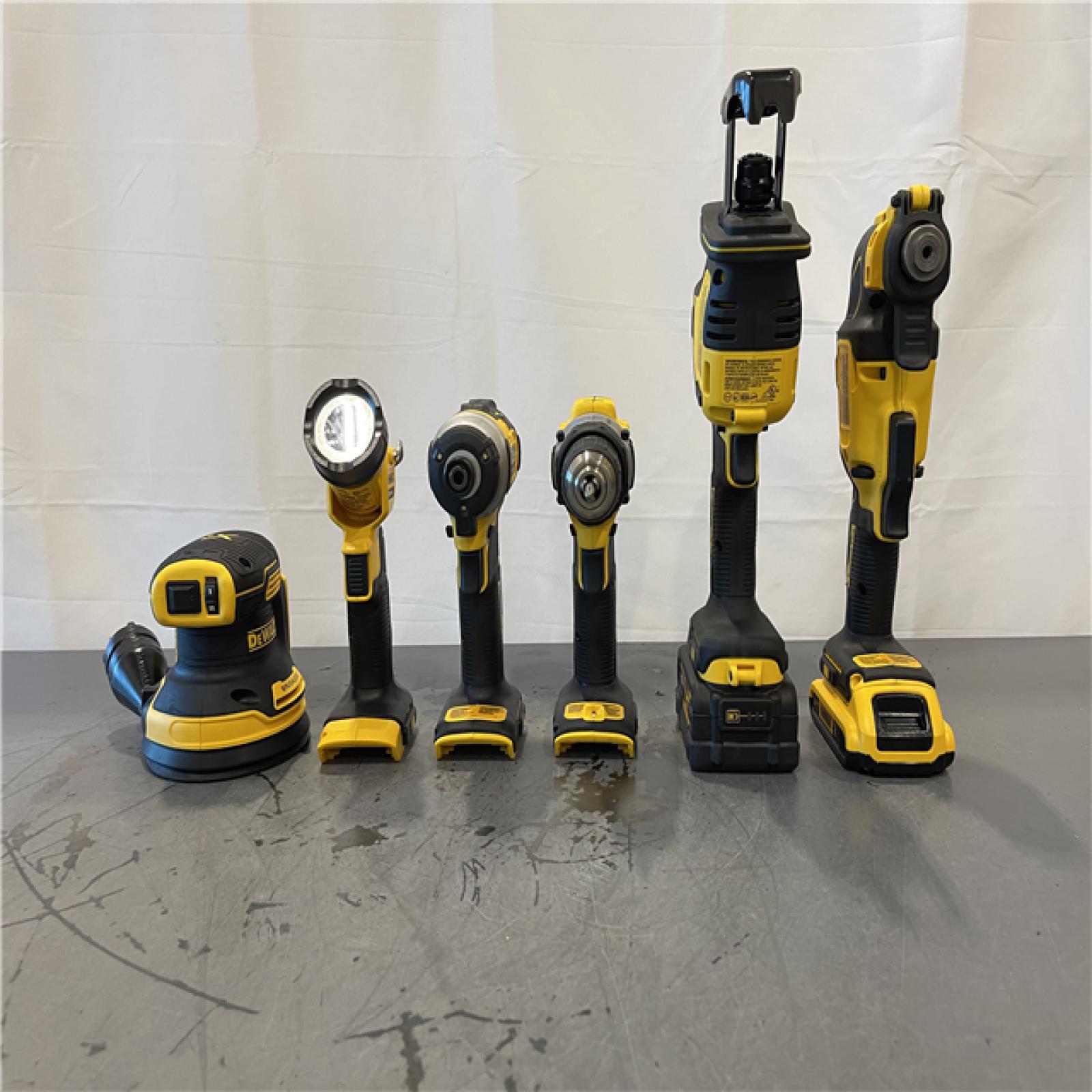 AS-IS - DEWALT 20-Volt MAX Lithium-Ion Cordless 7-Tool Combo Kit