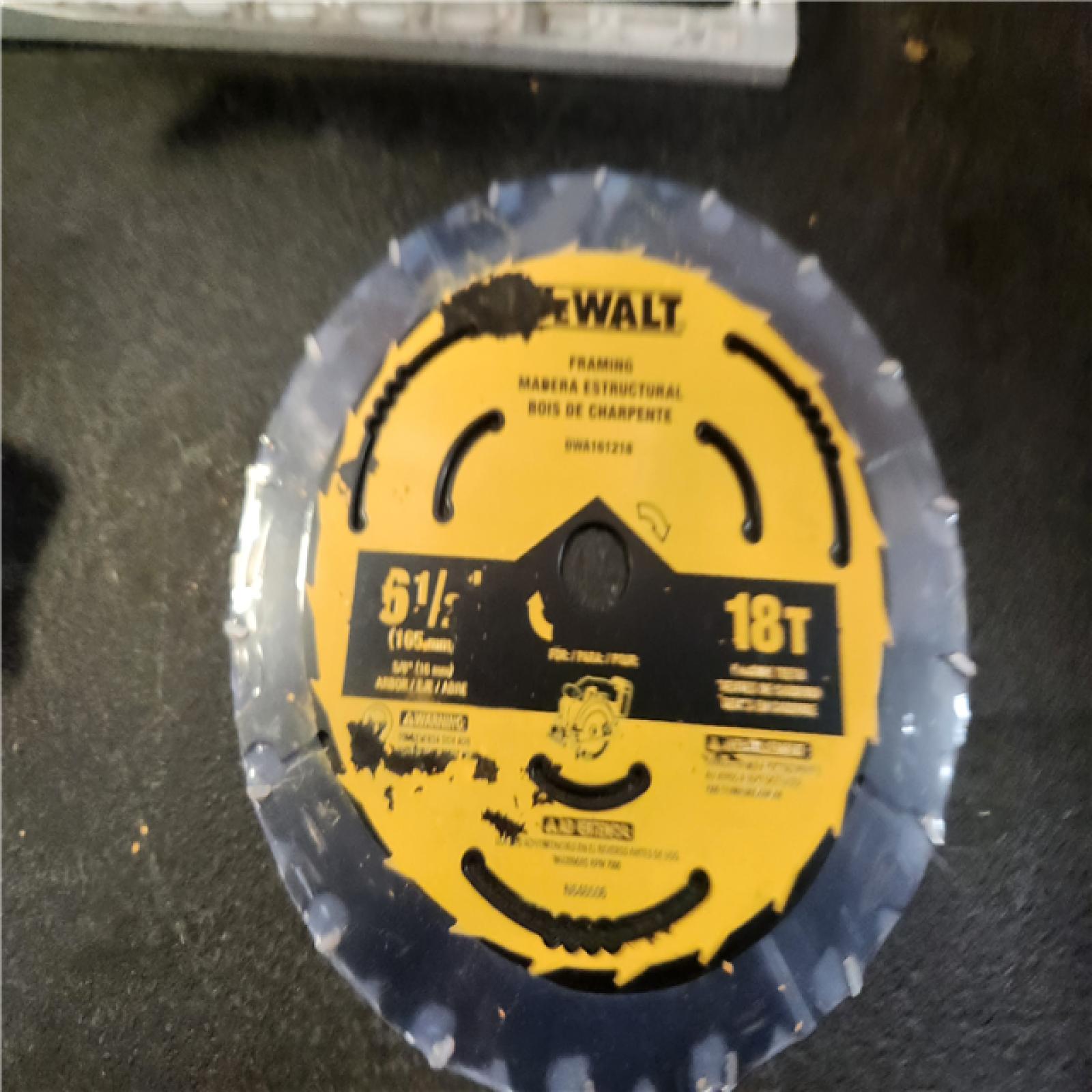 Phoenix DEWALT 20V MAX Cordless Brushless 6-1/2 in. Sidewinder Style Circular Saw (Tool Only)