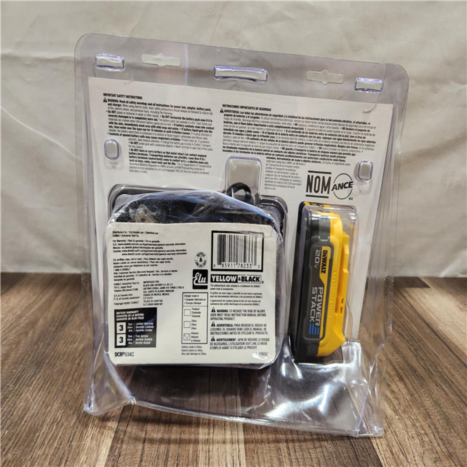 AS-IS- DEWALT DCBP034C 20V MAX Starter Kit with PowerStack Lithium-Ion Compact Battery and Charger