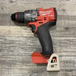 AS-IS Milwaukee FUEL 18V Lithium-Ion Brushless Cordless 1/2 in. Hammer Drill Driver Kit