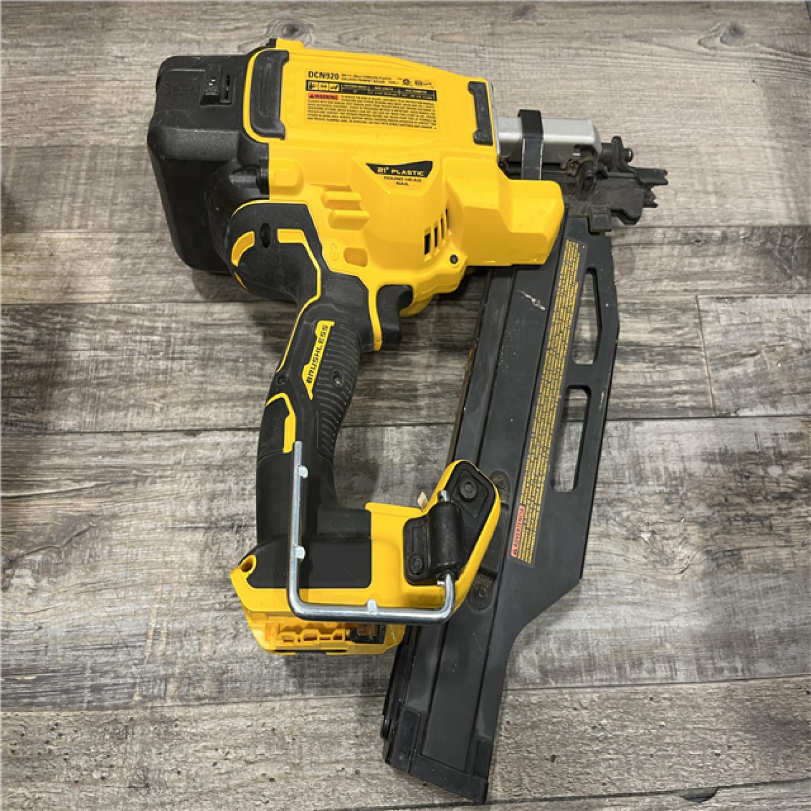 AS-IS DEWALT 20-Volt 21° Cordless Framing Nailer (Tool-Only)