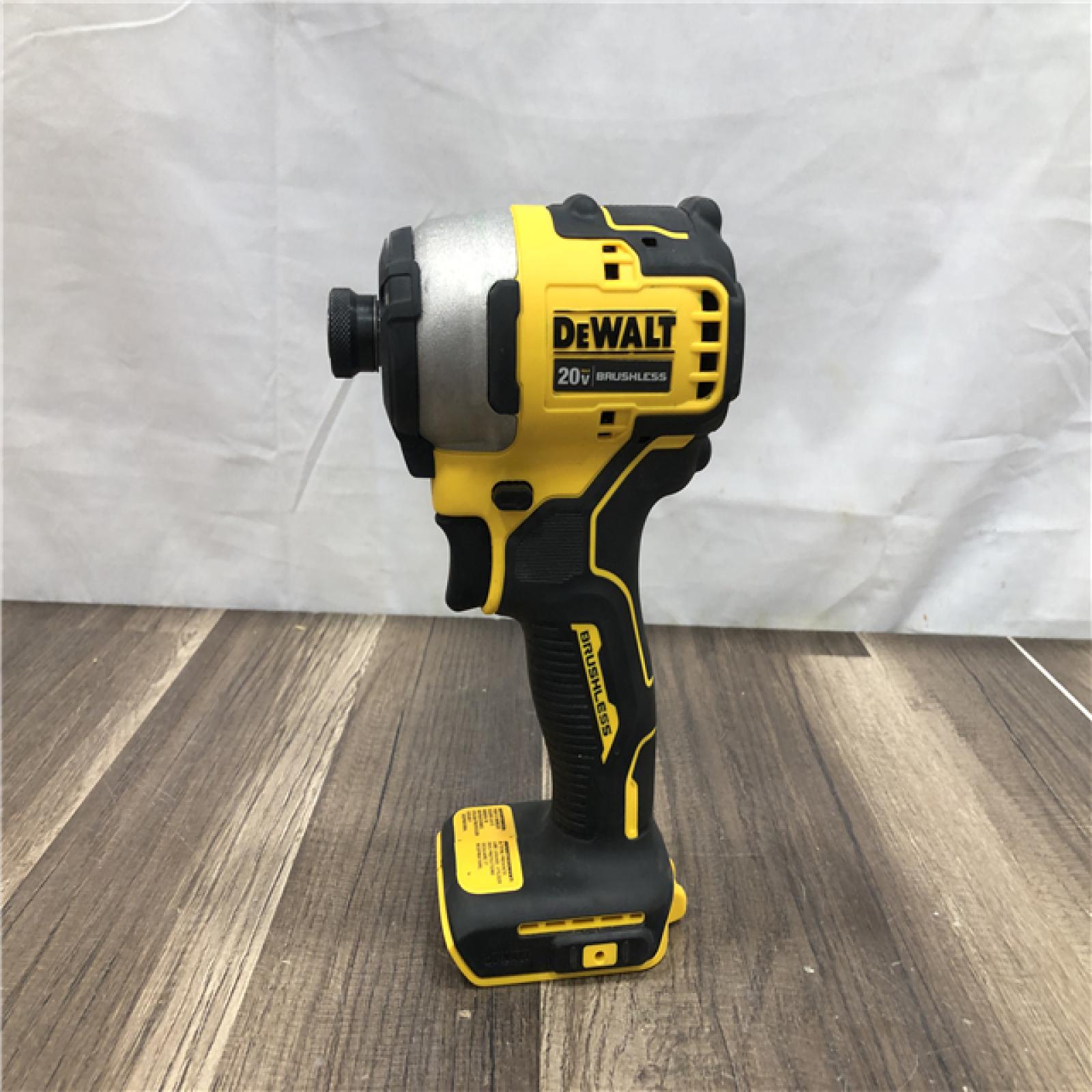 AS-IS DEWALT Atomic 20V Max Lithium-Ion Brushless Cordless Compact 1/4 in. Impact Driver Kit