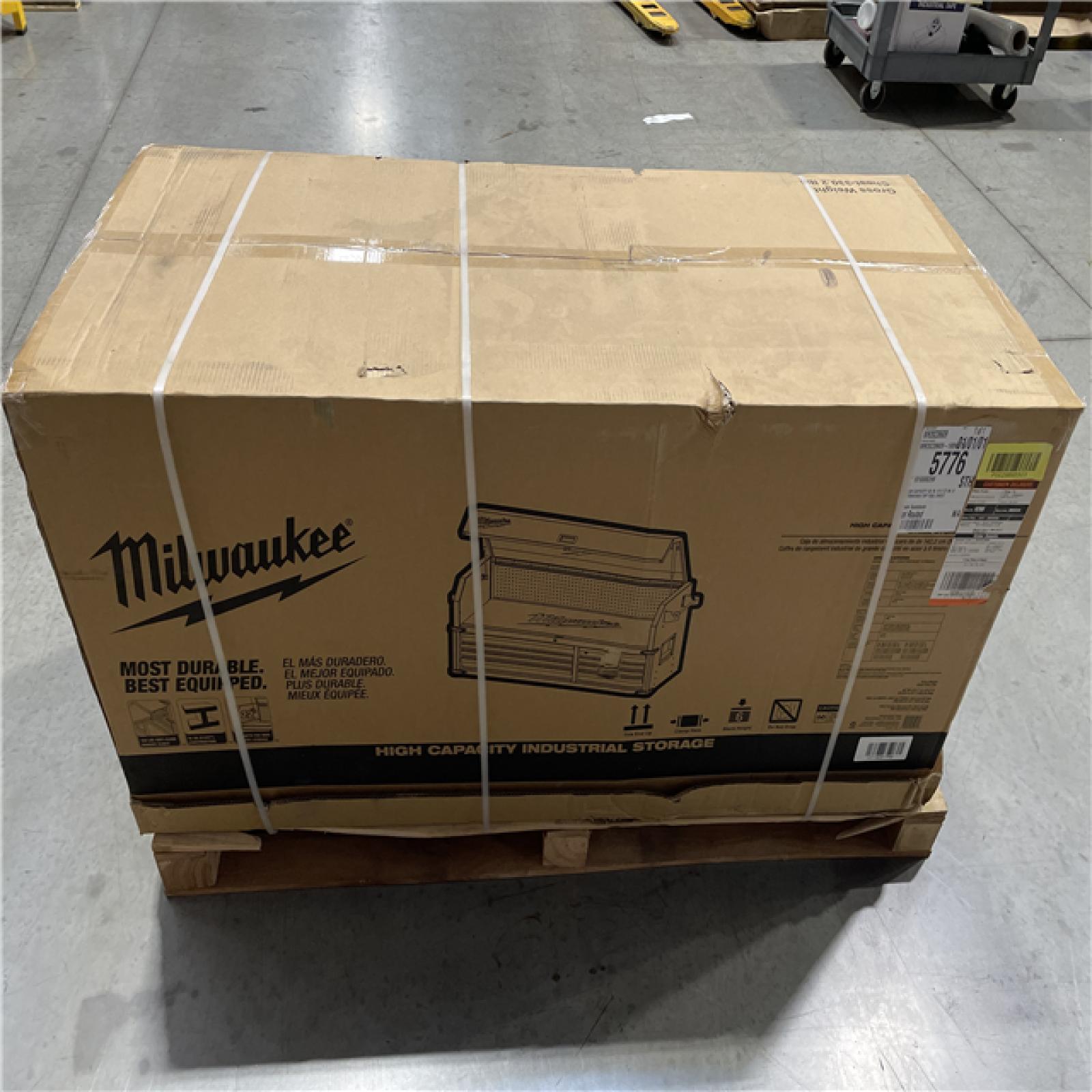 DALLAS LOCATION - MILWAUKEE High Capacity 56 in. W x 22 in. D 8-Drawer Top Tool Chest