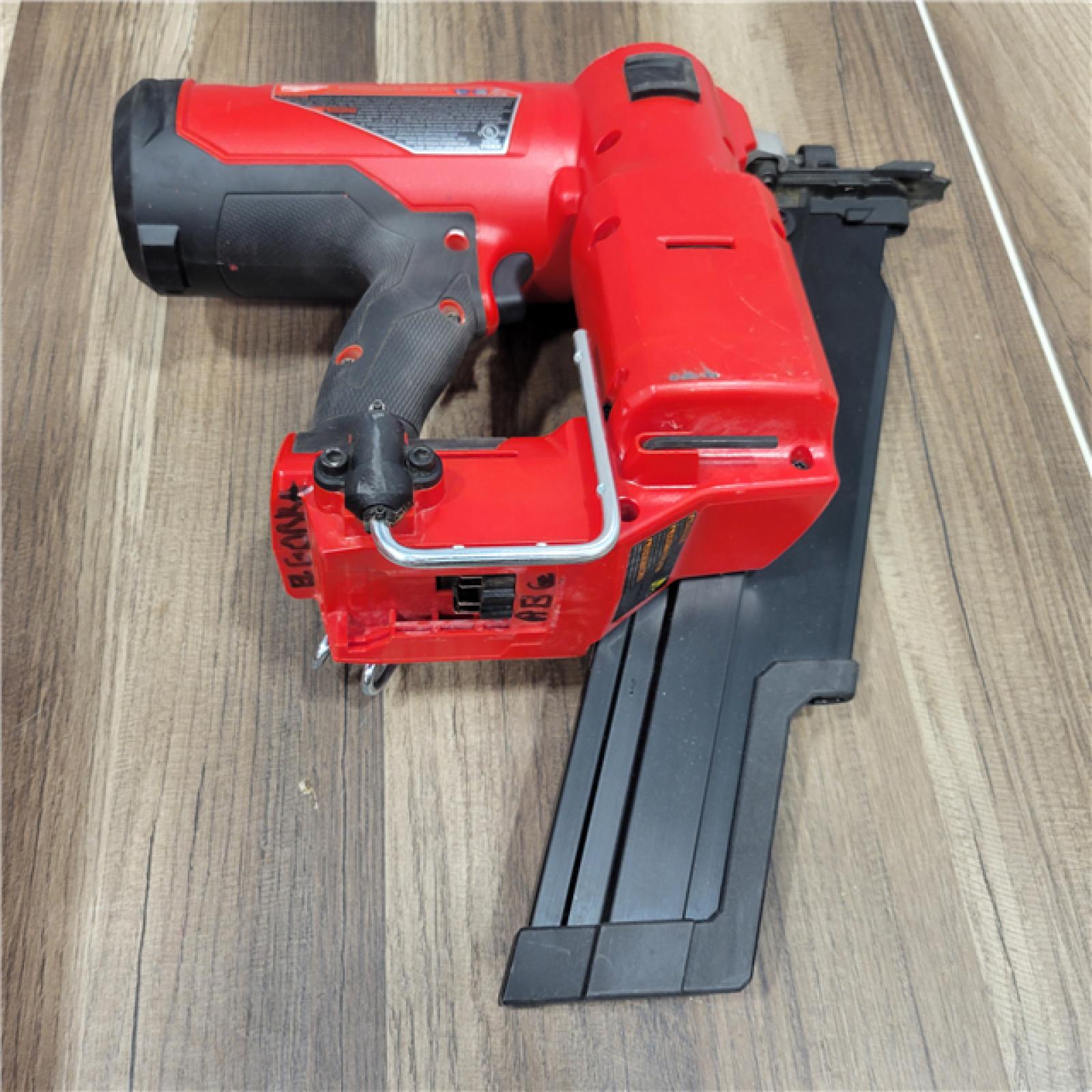 AS-IS Milwaukee 2744-20 M18 FUEL 21-Degree Cordless Framing Nailer (Tool Only)