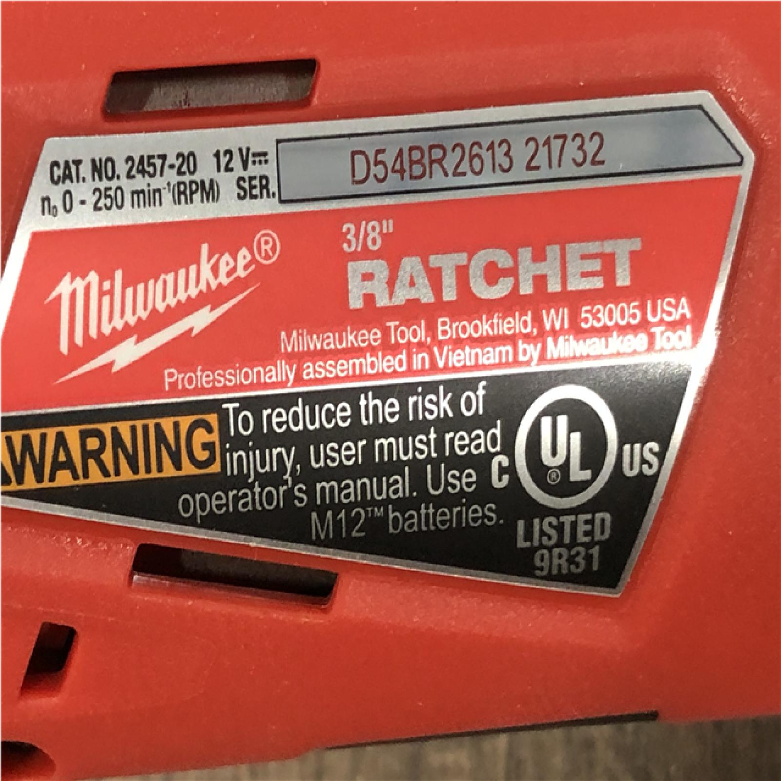 AS-IS Milwaukee 12V Lithium-Ion Cordless 3/8 in. Ratchet (Tool-Only)