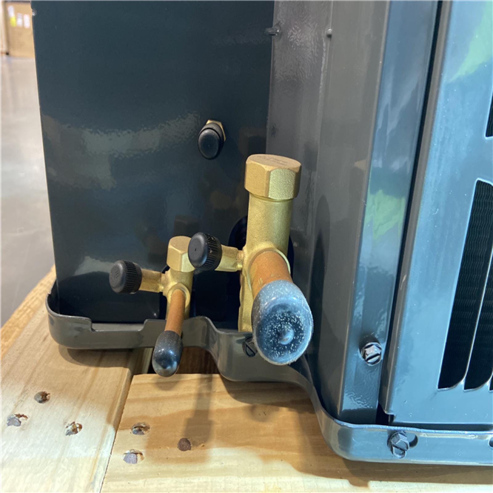 DALLAS LOCATION - Goodman 5 TON 14.3 SEER2 Classic Series Heat Pump Condenser - GSZB406010