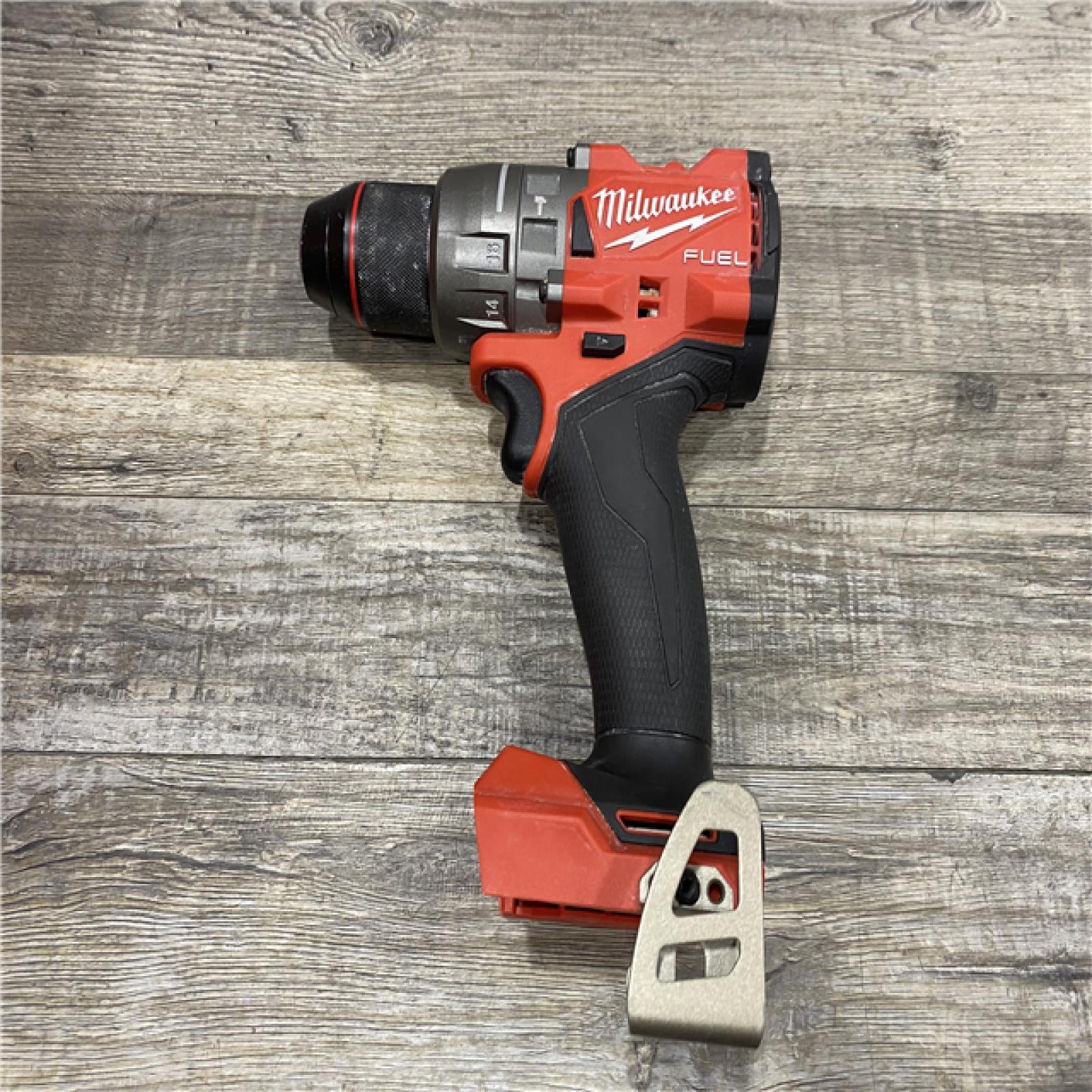 AS-IS Milwaukee FUEL 18V Lithium-Ion Brushless Cordless 1/2 in. Hammer Drill Driver Kit
