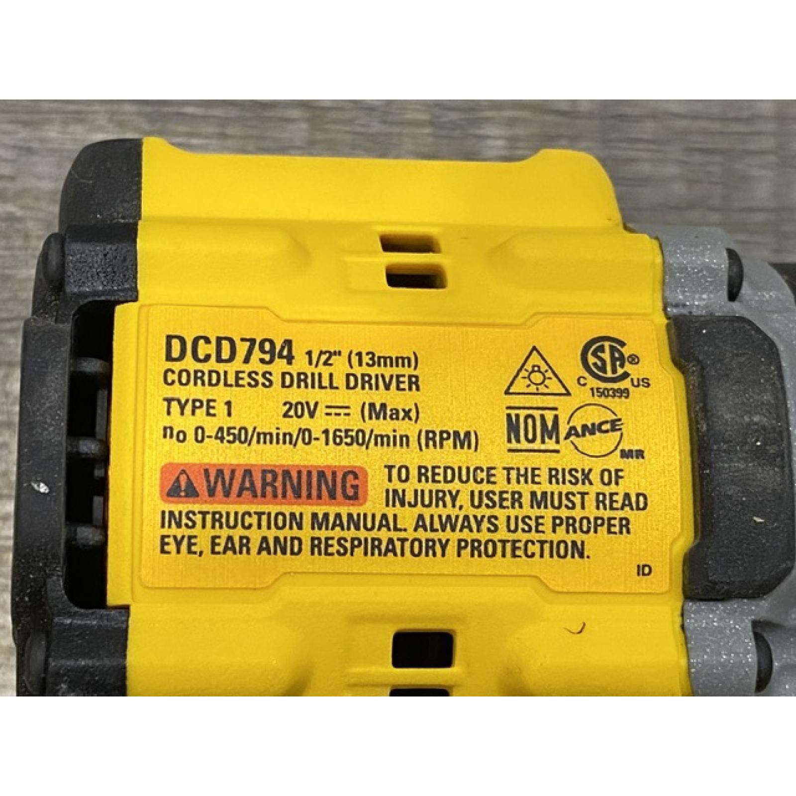 AS-IS DEWALT Atomic 20V Lithium-Ion Cordless Compact 1/2 in. Drill/Driver Kit