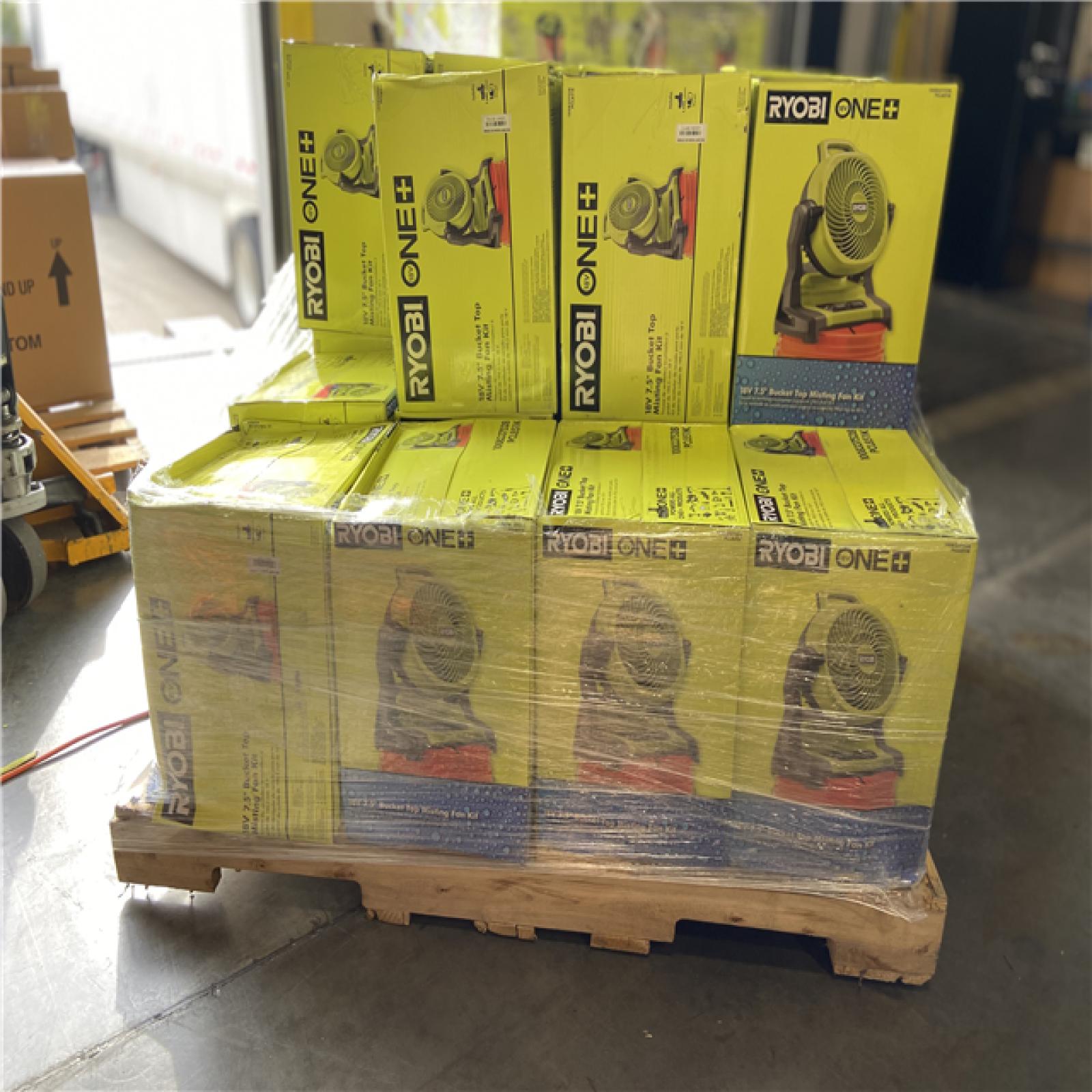 DALLAS LOCATION - RYOBI ONE+ 18V Cordless 7-1/2 in. Bucket Top Misting Fan Kit (19 UNITS)