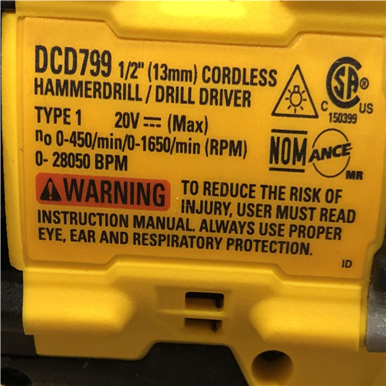 AS-IS DEWALT ATOMIC 20V Lithium-Ion Cordless 1/2 in. Hammer Drill Kit