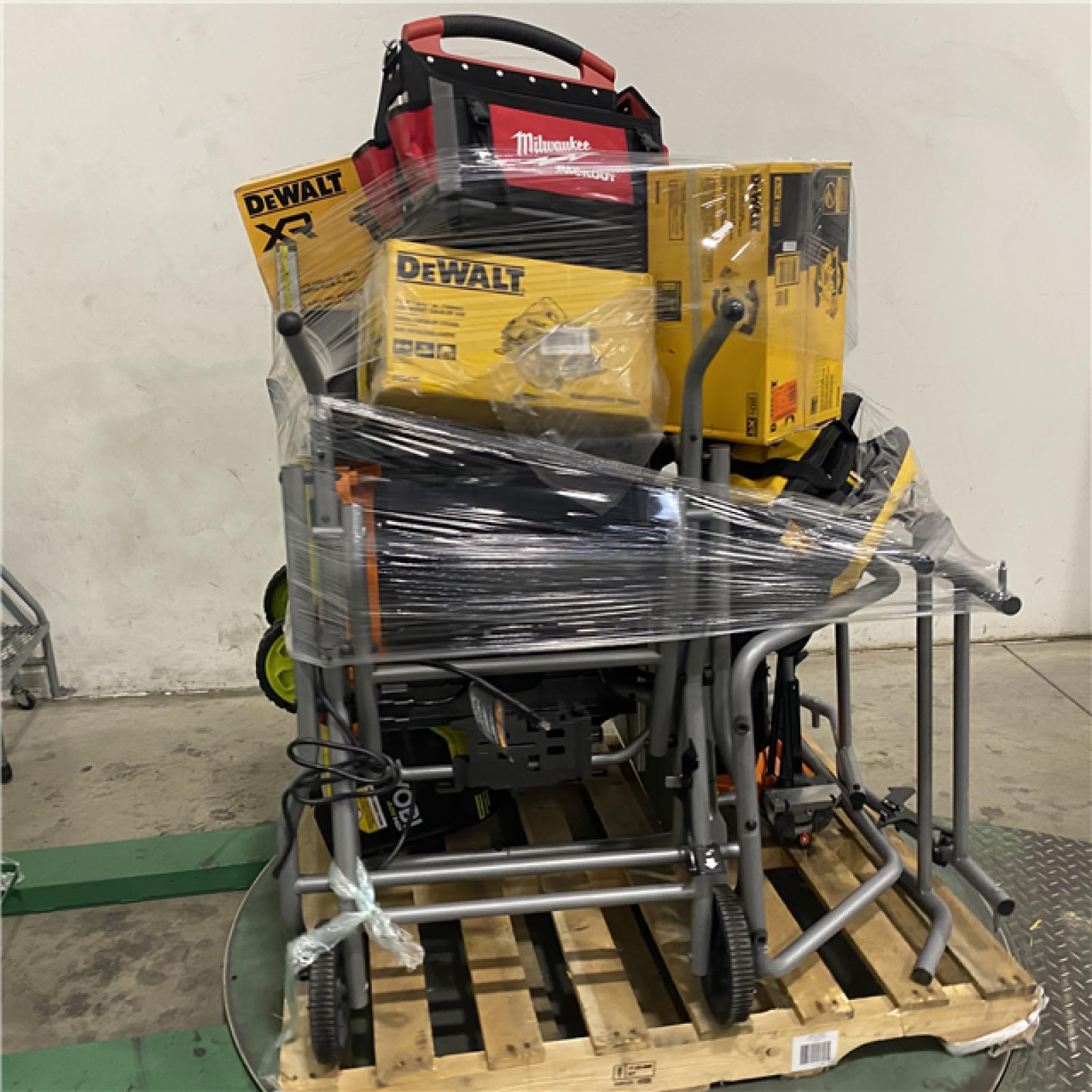 Dallas Location - As-Is Tool Pallet