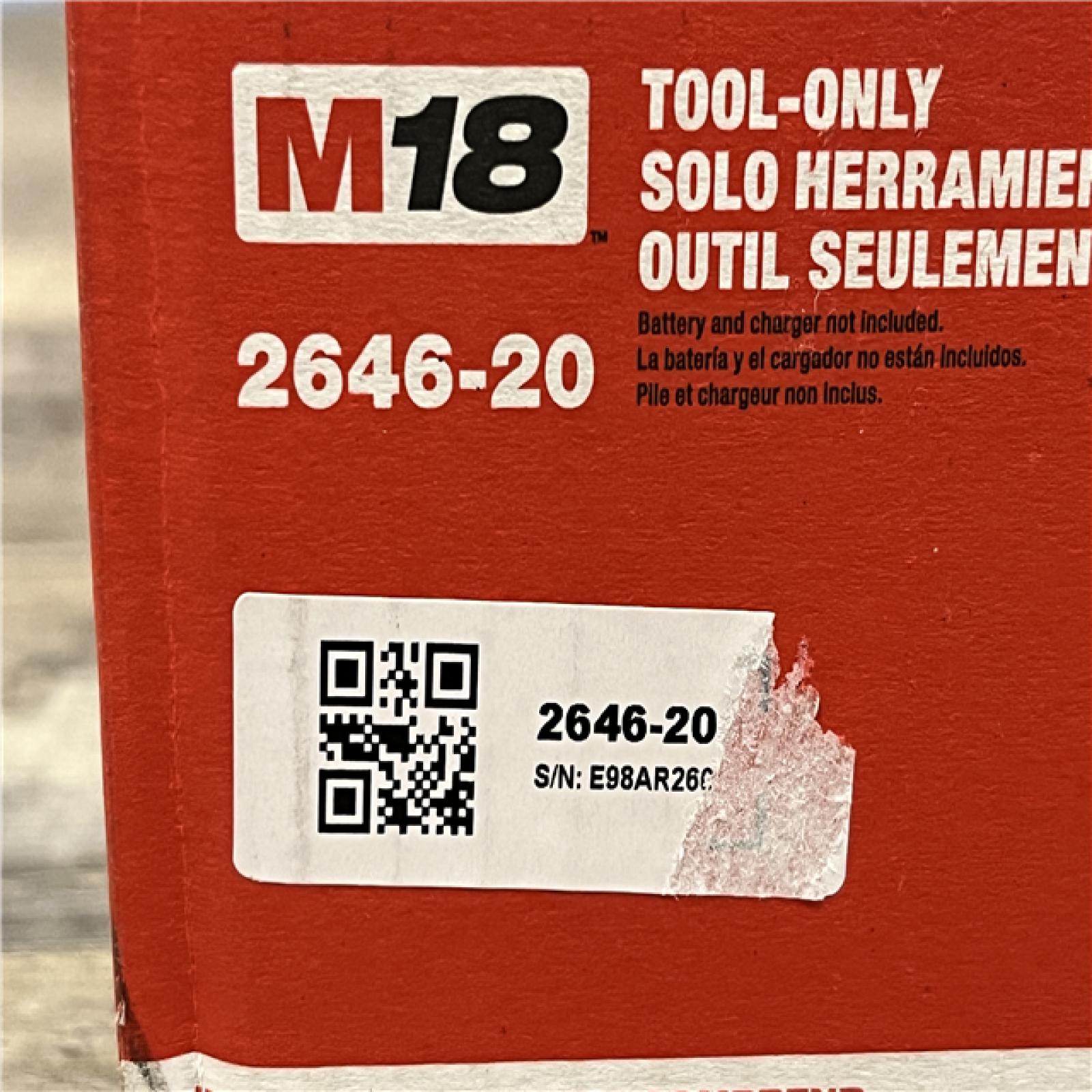 NEW - Milwaukee 18V Lithium-Ion Cordless Grease Gun 2-Speed (Tool-Only)