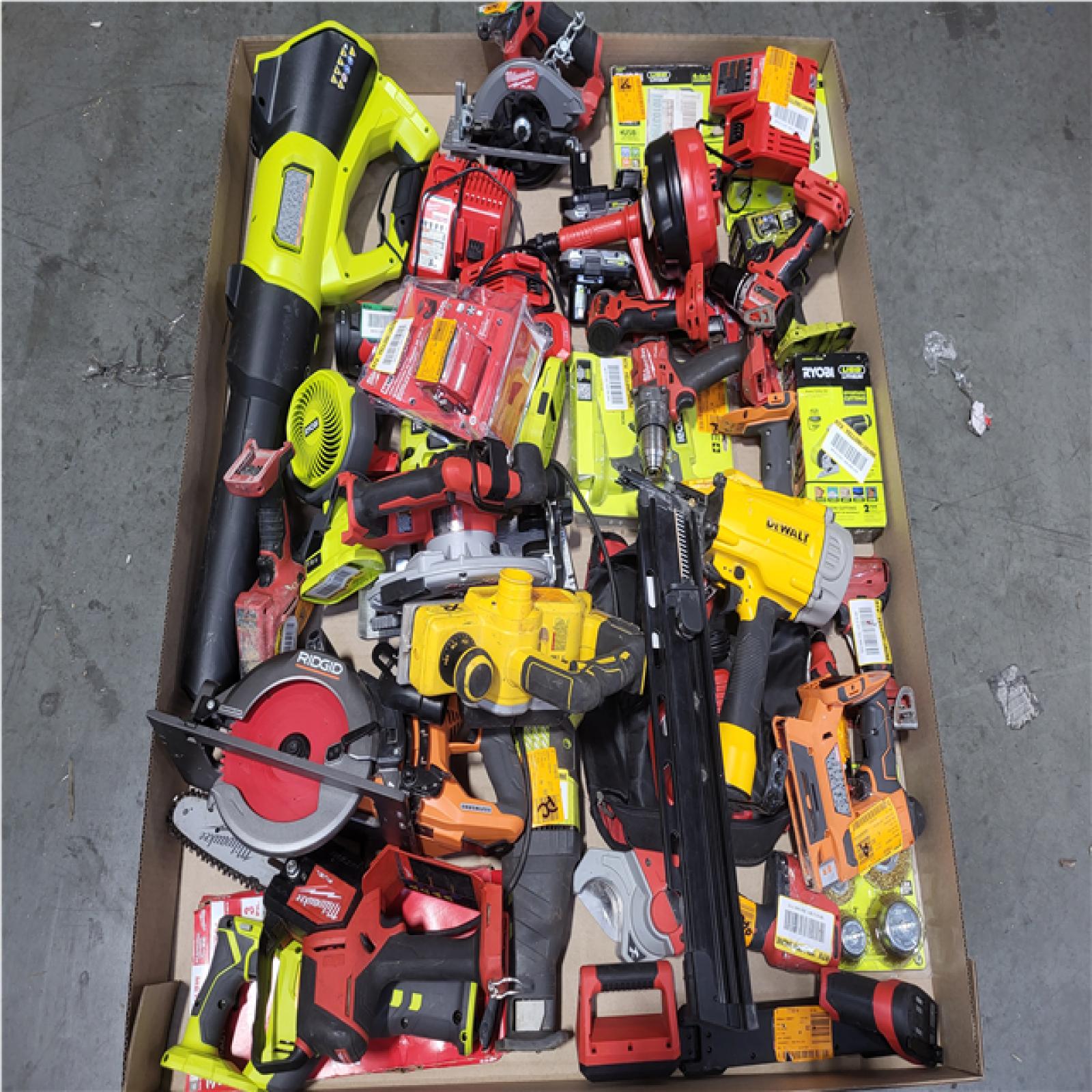 CALIFORNIA AS-IS TOOL PALLET