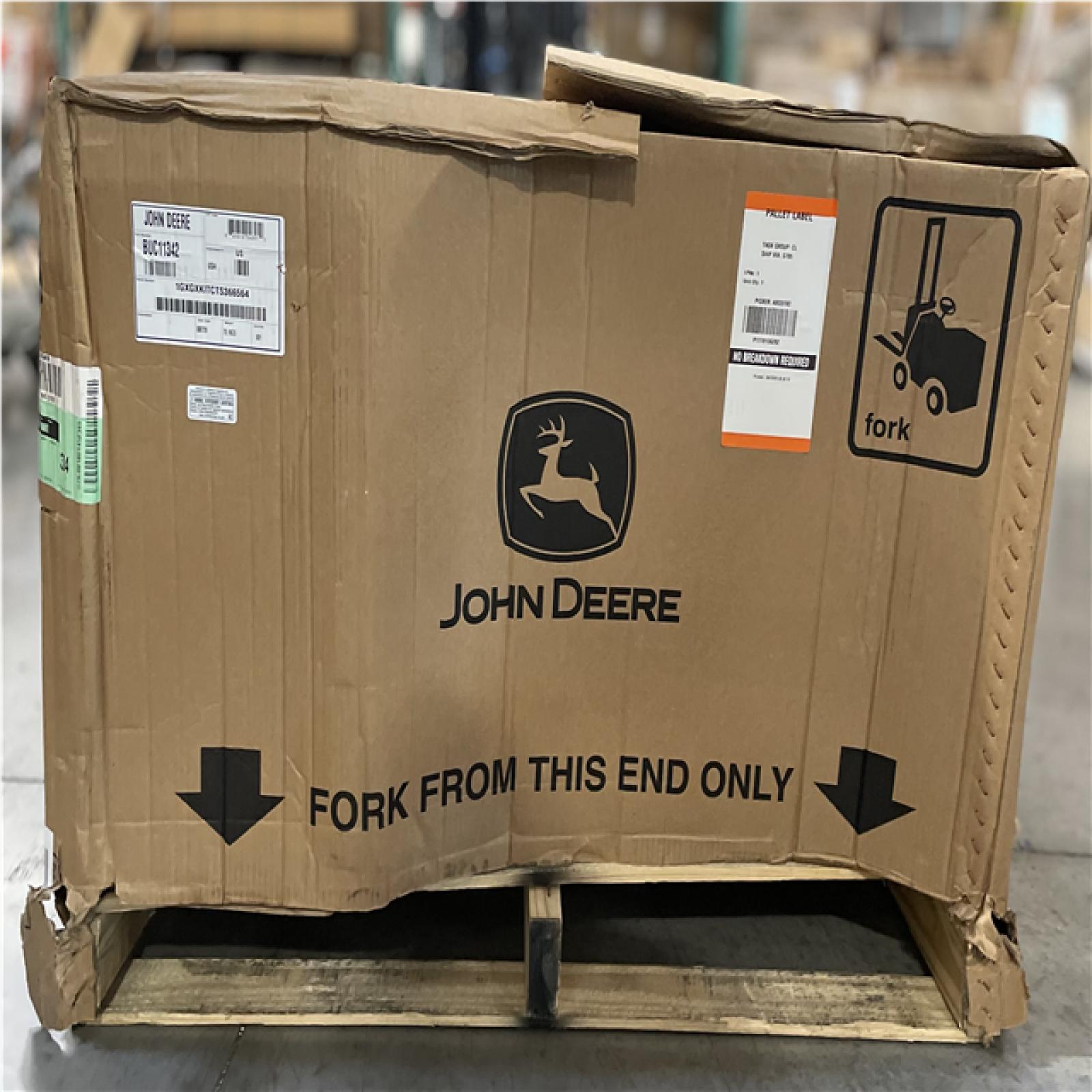 DALLAS LOCATION - AS - IS JOHN DEERE Zero-Turn Mower 42 in. 6.5 Bushel Twin Bagger for Z300 Series