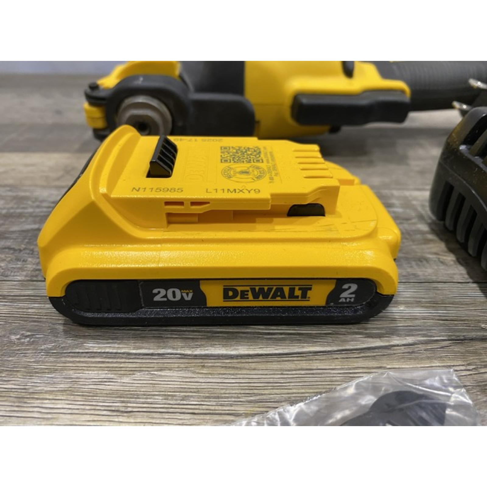AS-IS DEWALT ATOMIC 20V MAX Cordless Brushless Oscillating Multi Tool Kit