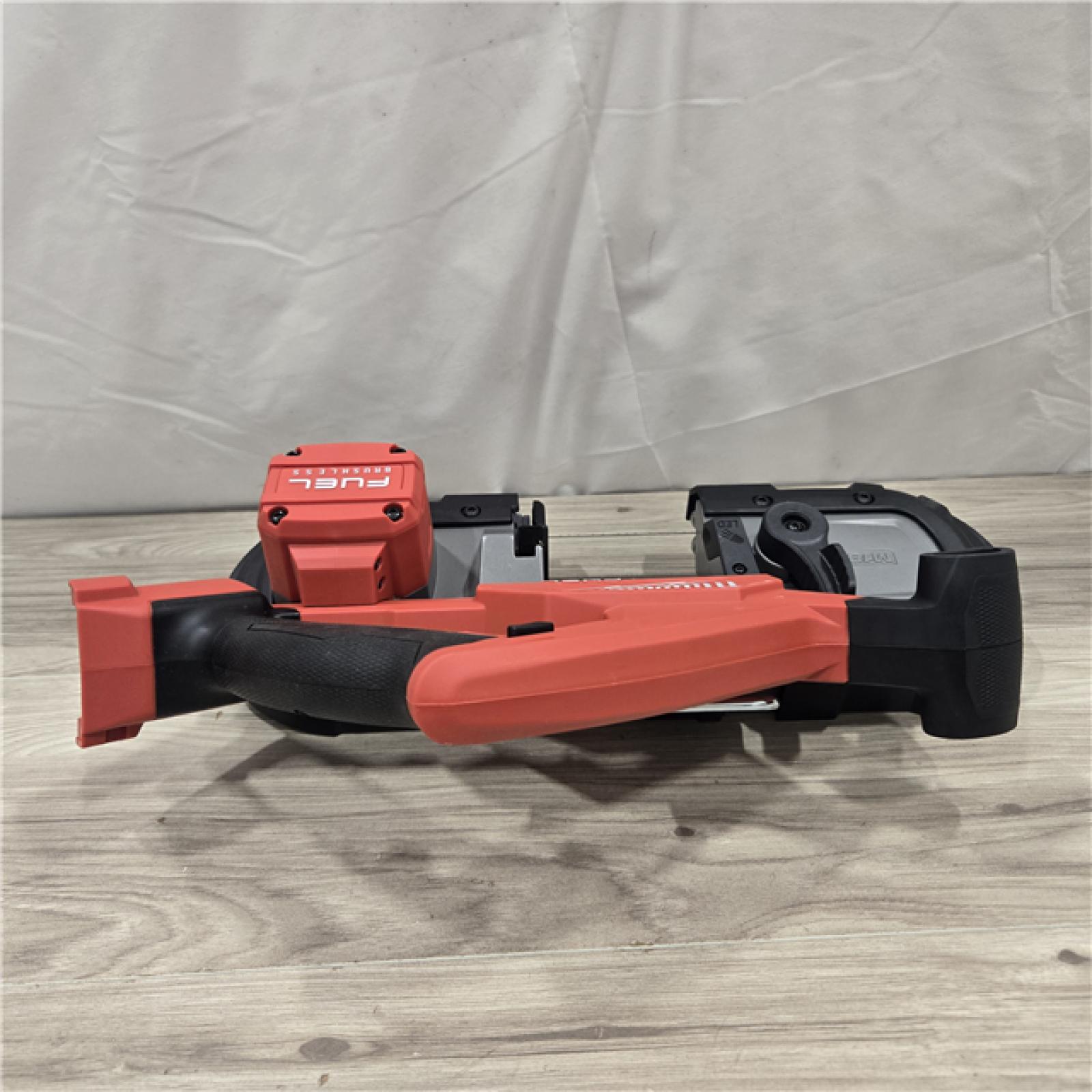 AS-IS Milwaukee M18 Fuel 3-1/4  18V Compact Band Saw 2829-20 (Bare Tool)