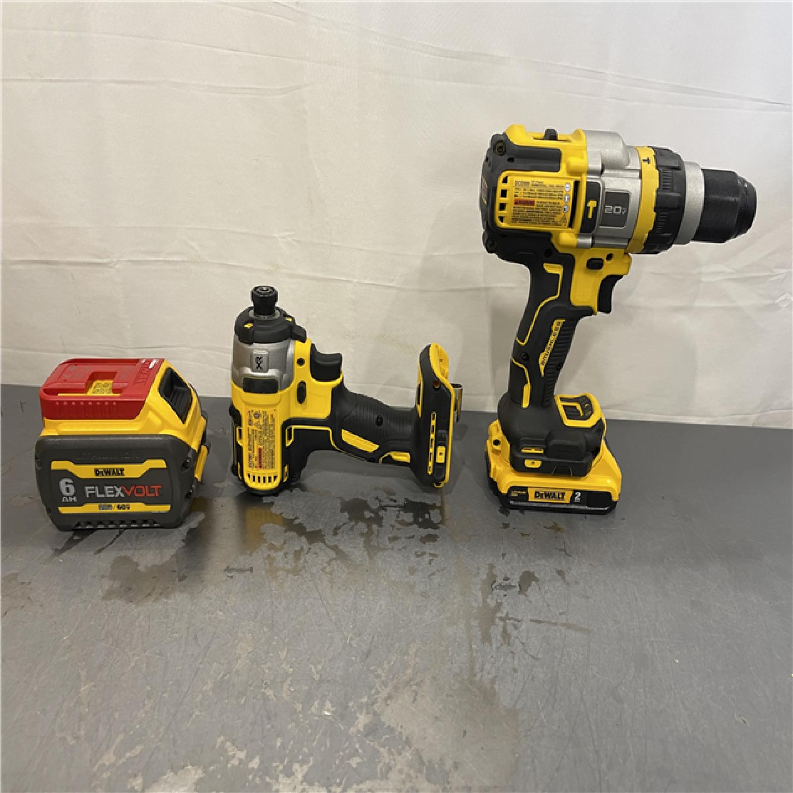 AS-IS - DEWALT 20V MAX Cordless Brushless Hammer Drill/Driver 2 Tool Combo Kit