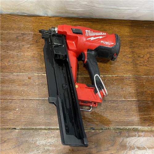 AS-IS Milwaukee 2744-20 M18 FUEL 3-1/2 in. 18-Volt 21-Degree Lithium-Ion Brushless Cordless Framing Nailer (Tool-Only)