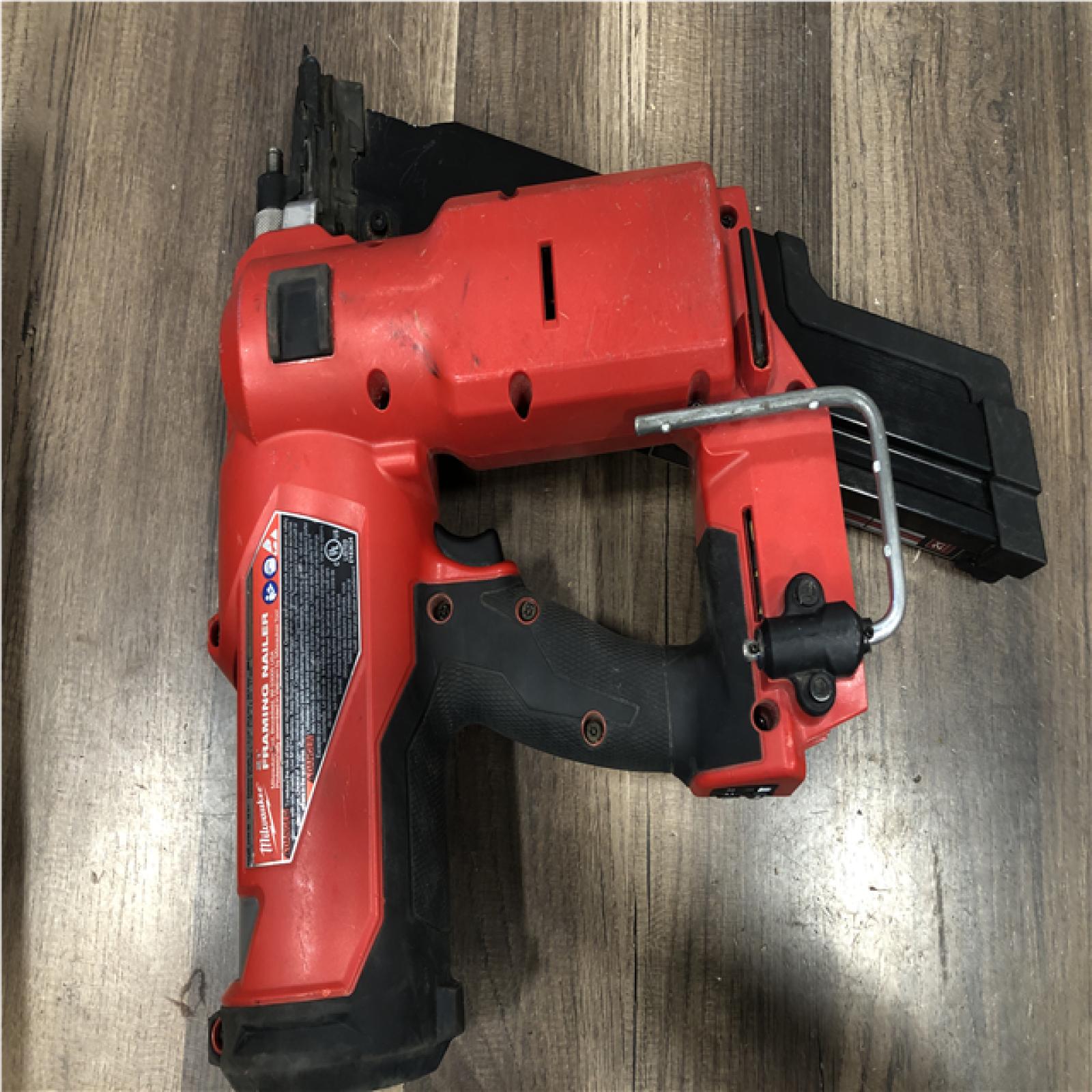 AS-IS Milwaukee FUEL 3-1/2 in 18V 21-Degree Lithium-Ion Brushless Cordless Nailer (Tool Only)