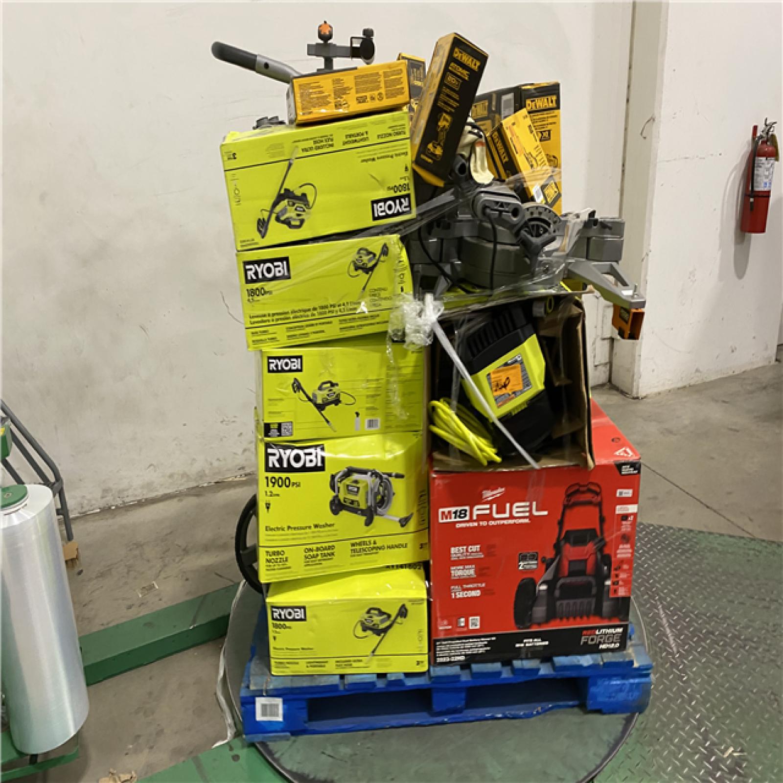 Dallas Location - As-Is Tool Pallet
