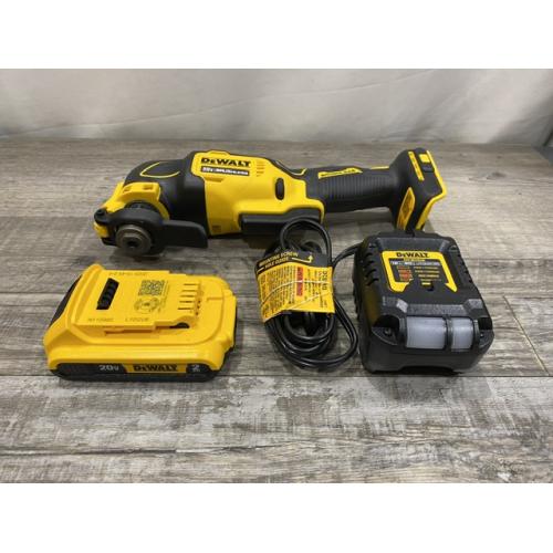 AS-IS DEWALT ATOMIC 20V MAX Cordless Brushless Oscillating Multi Tool Kit