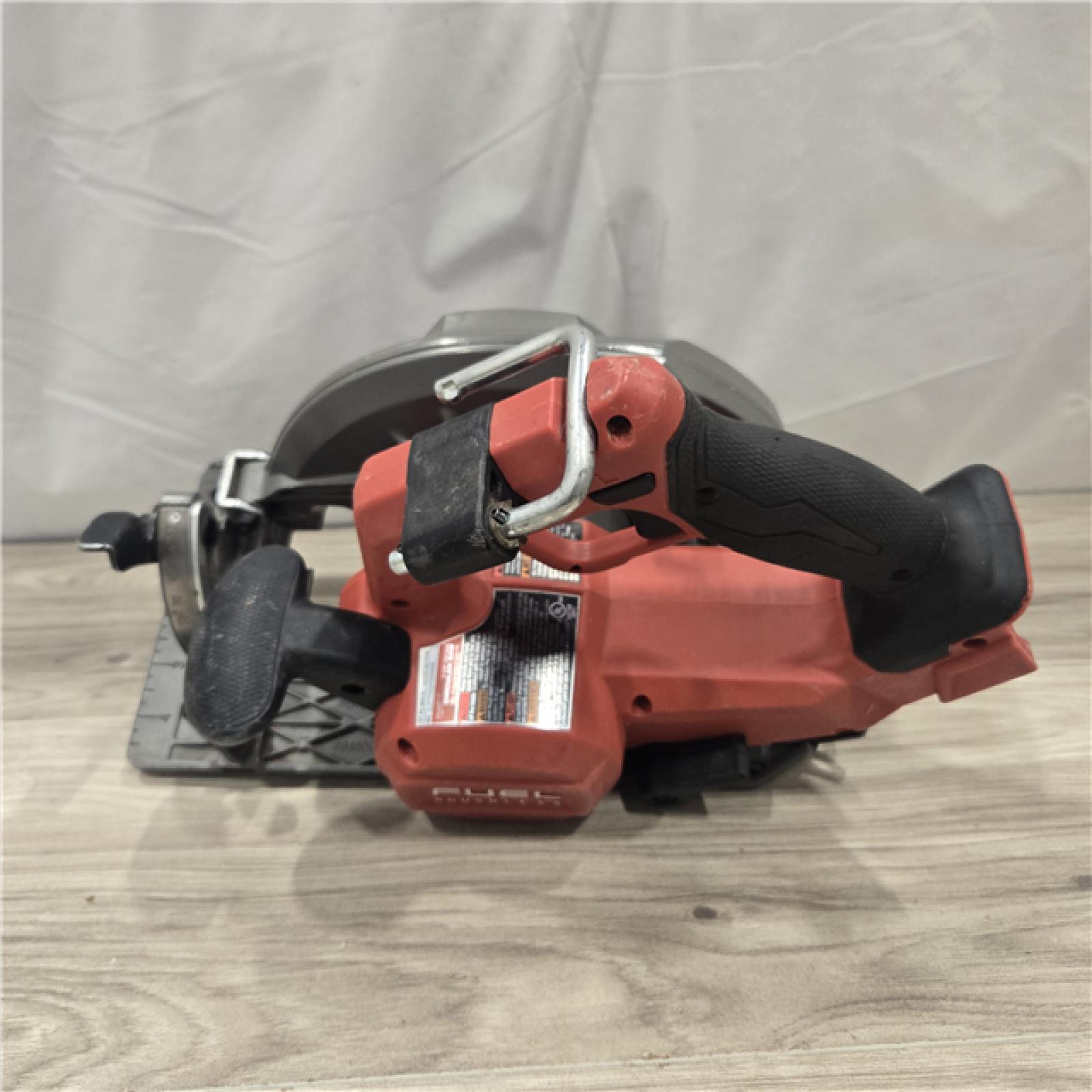 AS-IS Milwaukee M18 FUEL 7-1/4 Inch Circular Saw (Bare Tool)