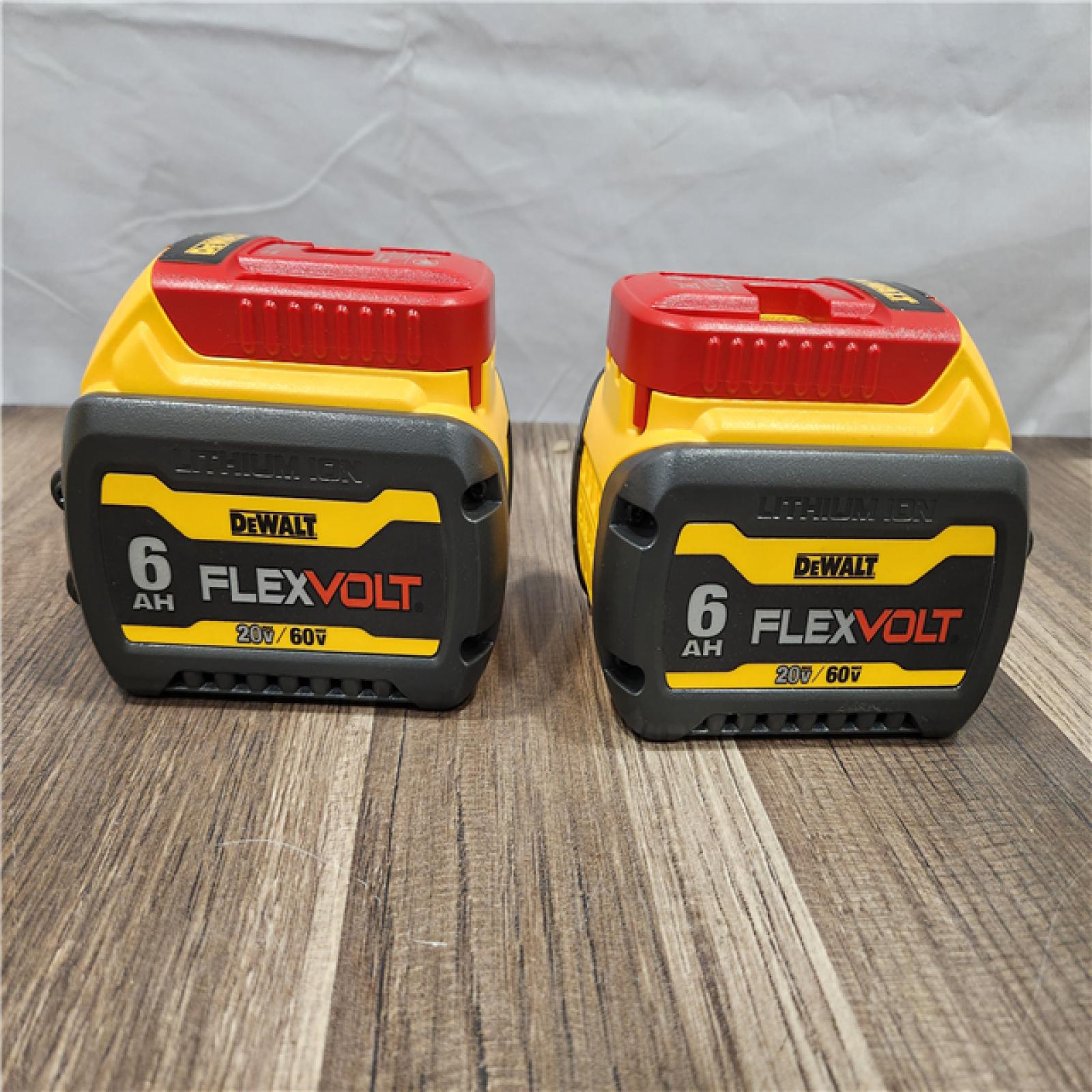 LIKE NEW! - DEWALT FLEXVOLT 20V/60V MAX Lithium-Ion 6.0Ah Battery Pack (2 Pack)