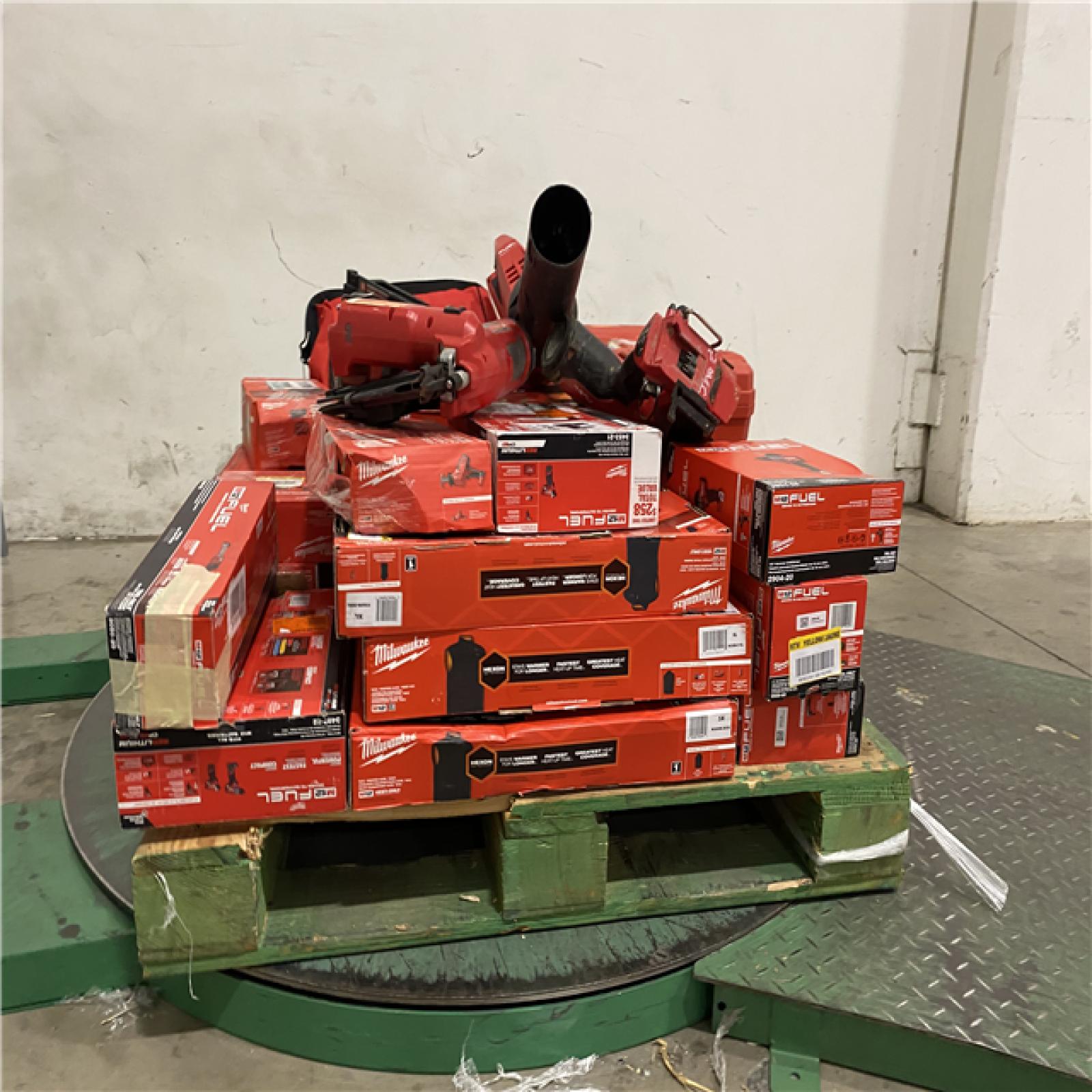 Dallas Location - As-Is MILWAUKEE Tool Pallet