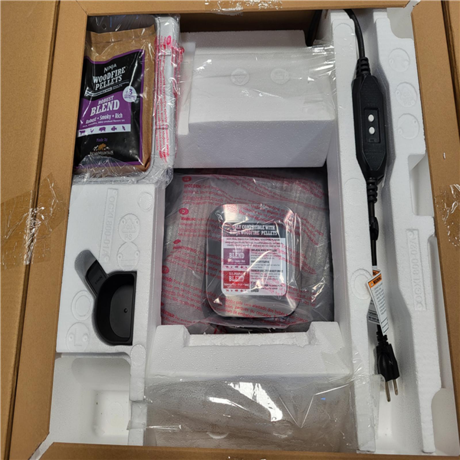 CALIFORNIA AS-IS LIKE NEW NINJA WOODFIRE PREMIUM XL OUTDOOR GRILL AND SMOKER