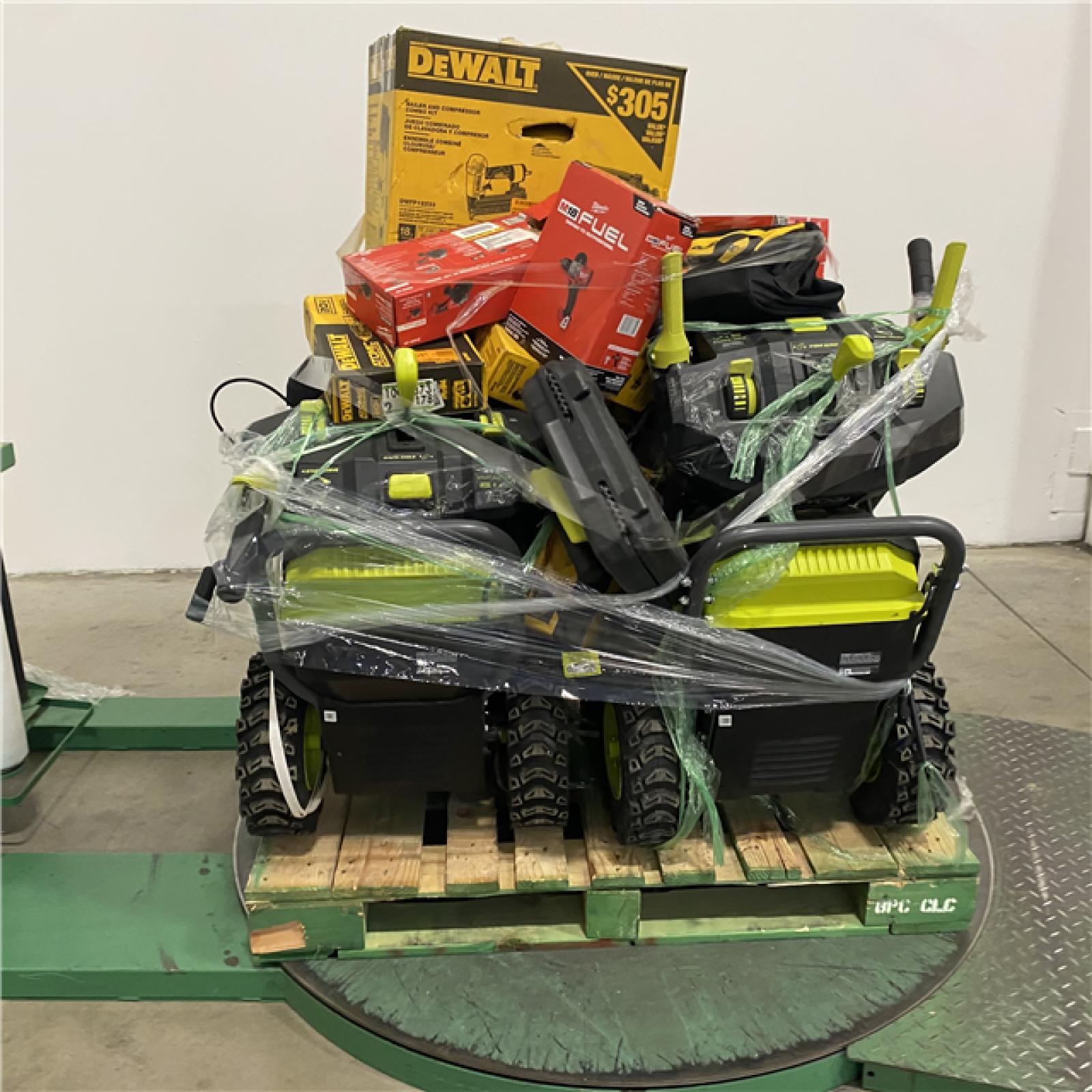 Dallas Location - As-Is Tool Pallet