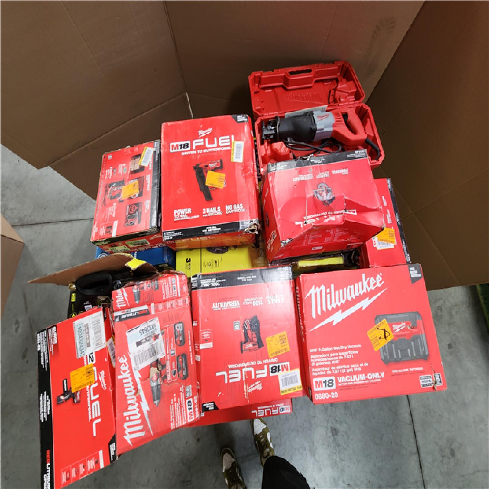 CALIFORNIA AS-IS TOOL PALLET