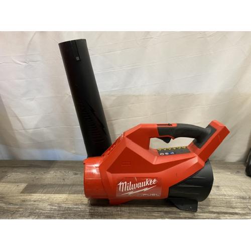 AS-IS Milwaukee FUEL 120 MPH 500 CFM 18V Lithium-Ion Brushless Cordless Handheld Blower (Tool-Only)
