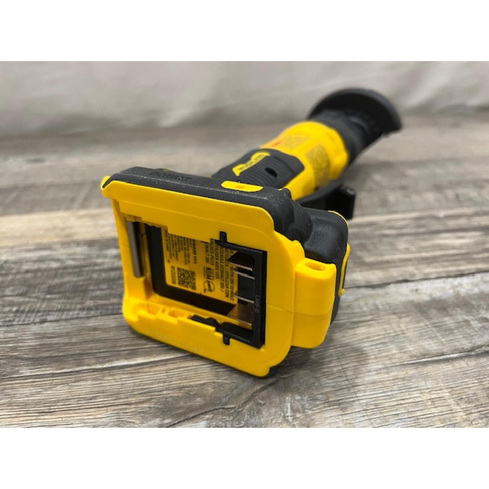 AS-IS DEWALT ATOMIC 20V MAX Cordless Brushless 3 in. Cut-Off Tool (Tool Only)