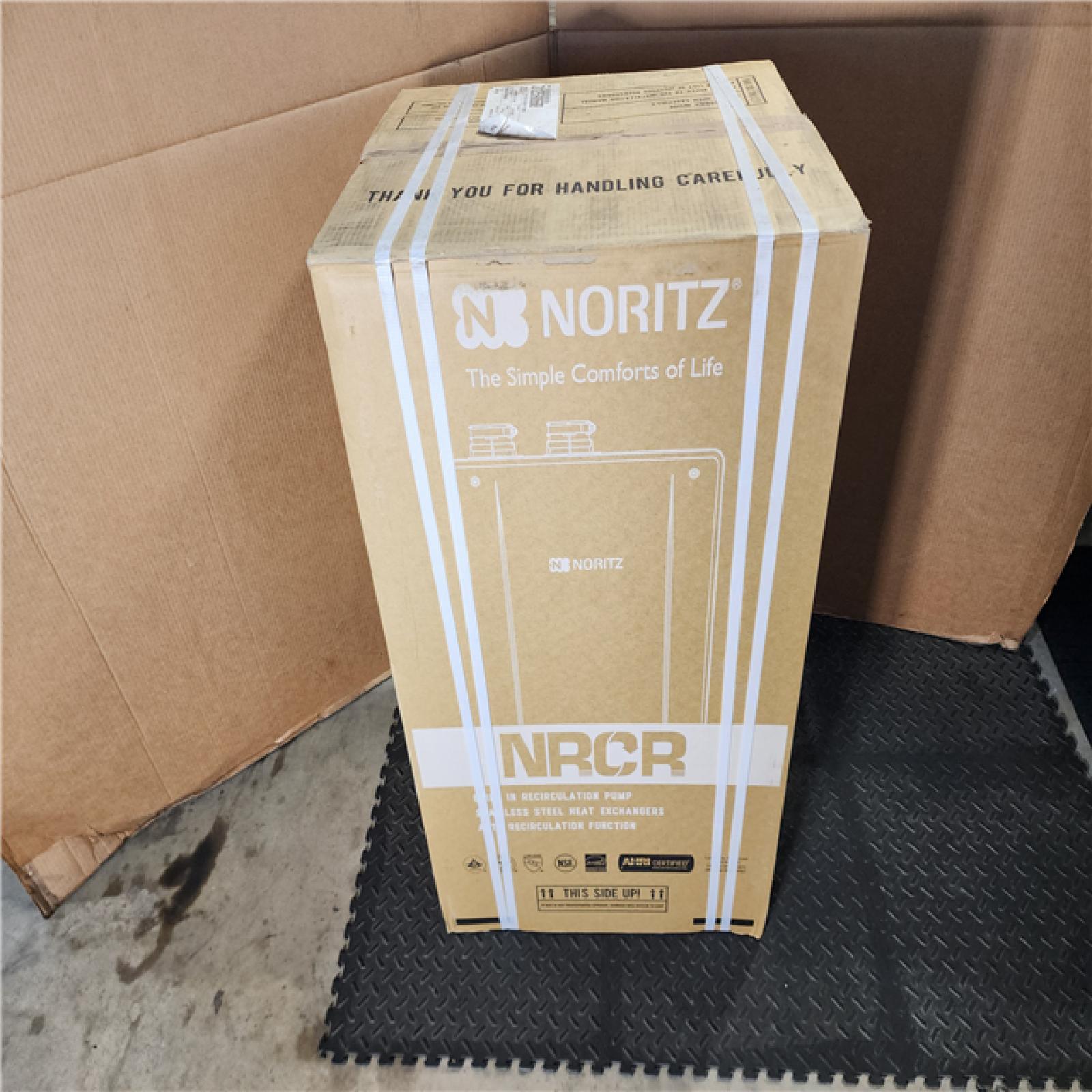HOUSTON LOCATION - AS-IS (NEW) Noritz NRCR92-DV Natural Gas Tankless Water Heater