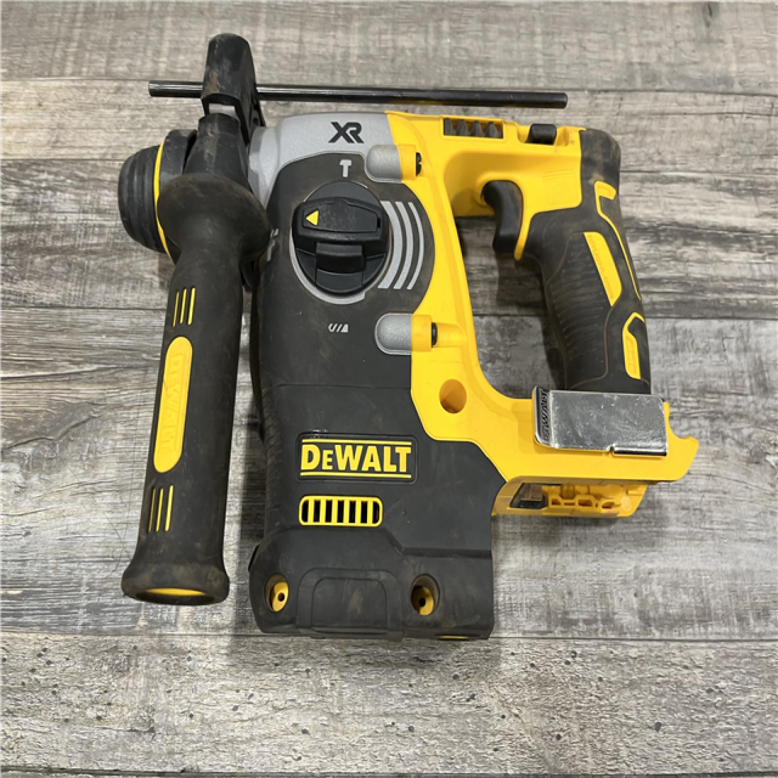 AS-IS DEWALT 20V MAX XR Cordless Brushless 1 in. SDS Plus L-Shape Rotary Hammer (Tool Only)