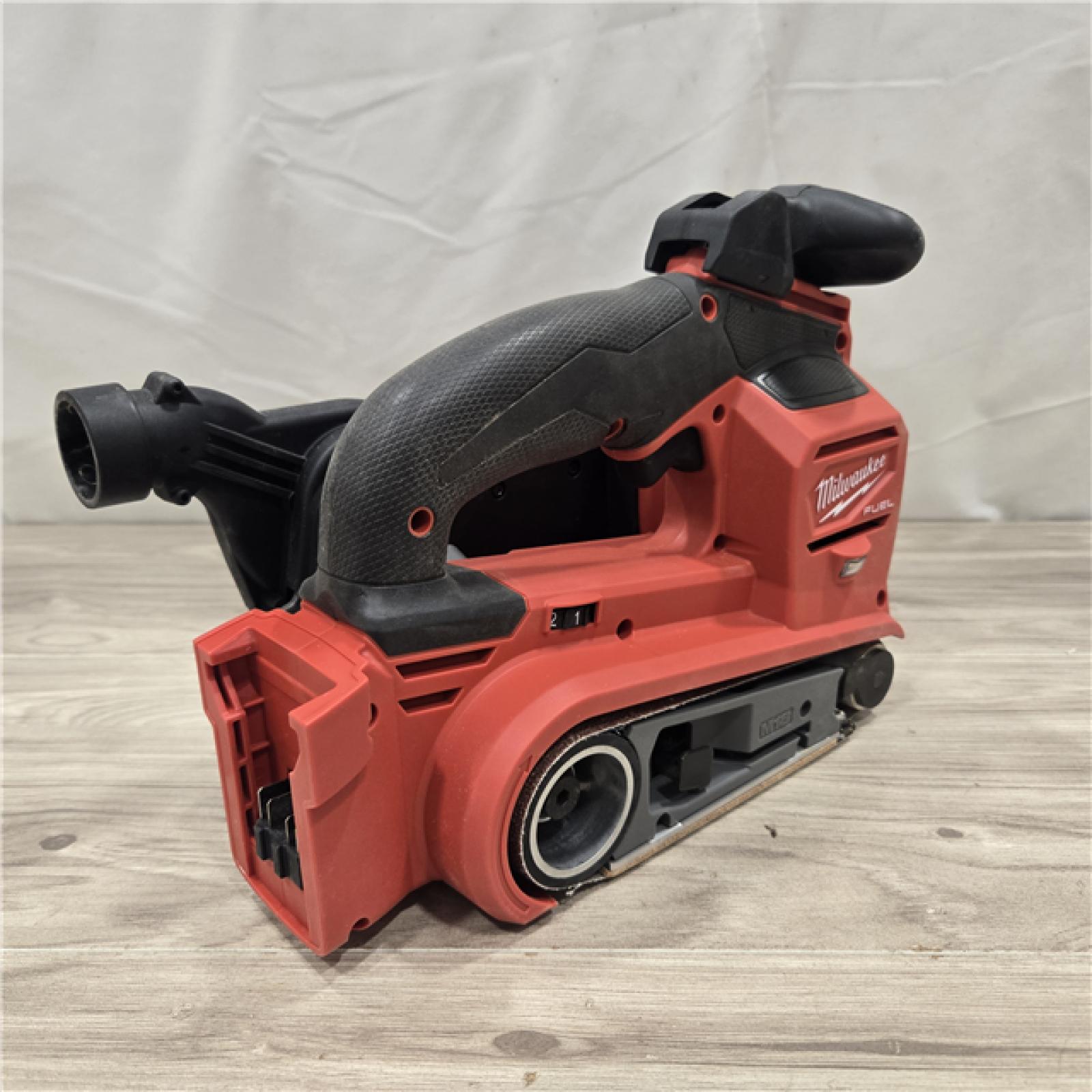 AS-IS Milwaukee M18 FUEL 18V Cordless Belt Sander (Tool-Only)