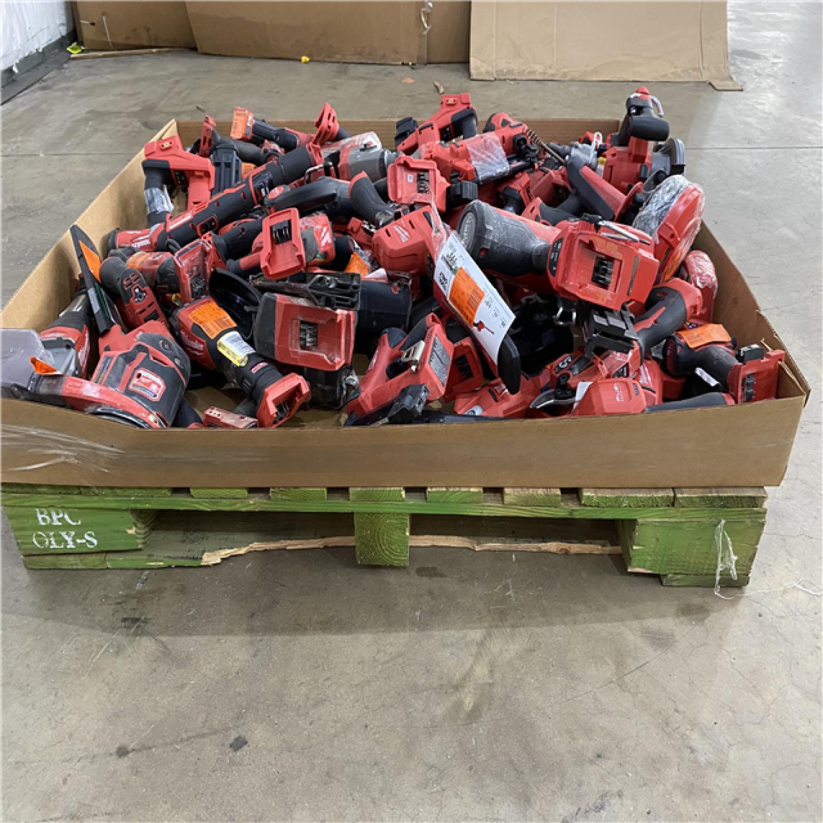 Houston Location AS IS - Tool Pallet