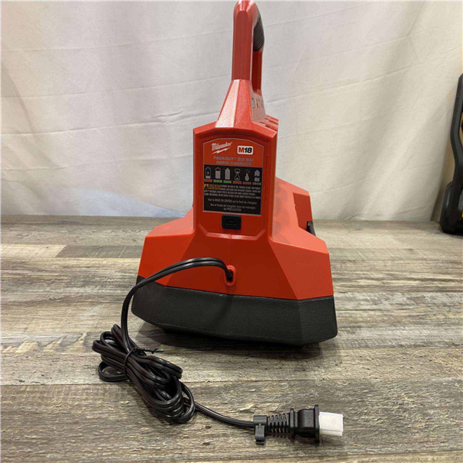 AS-IS Milwaukee 18V Lithium-Ion PACKOUT 6-Port Rapid Charger